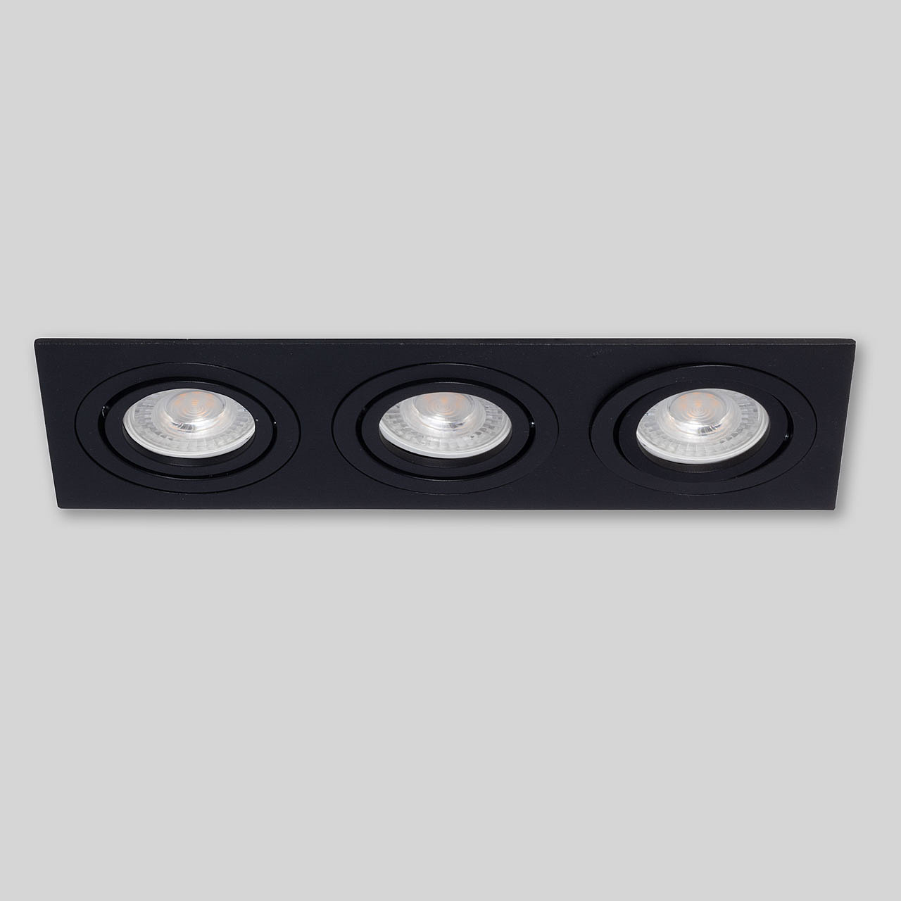 Встраиваемый светильник De Markt Прайм 850013003