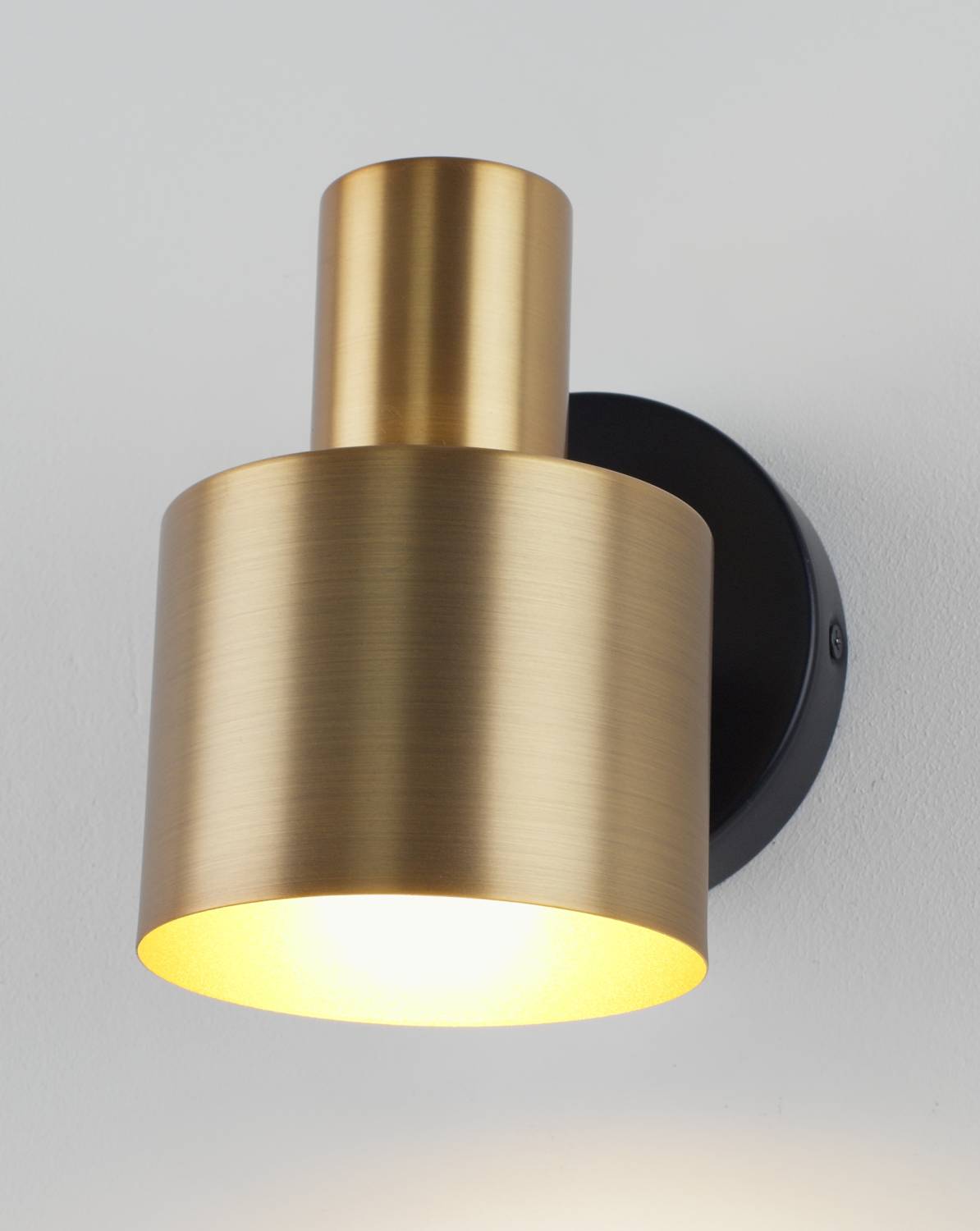 Настенный светильник Moderli Artis V11274-1W