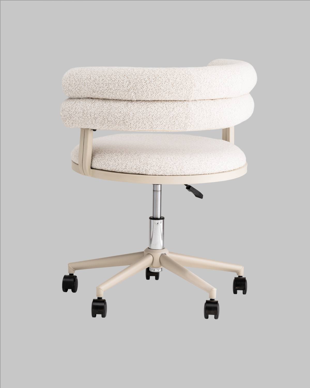 Кресло офисное Stool Group Ponty Bebe Office Chair OTE-CL 113 beig.l