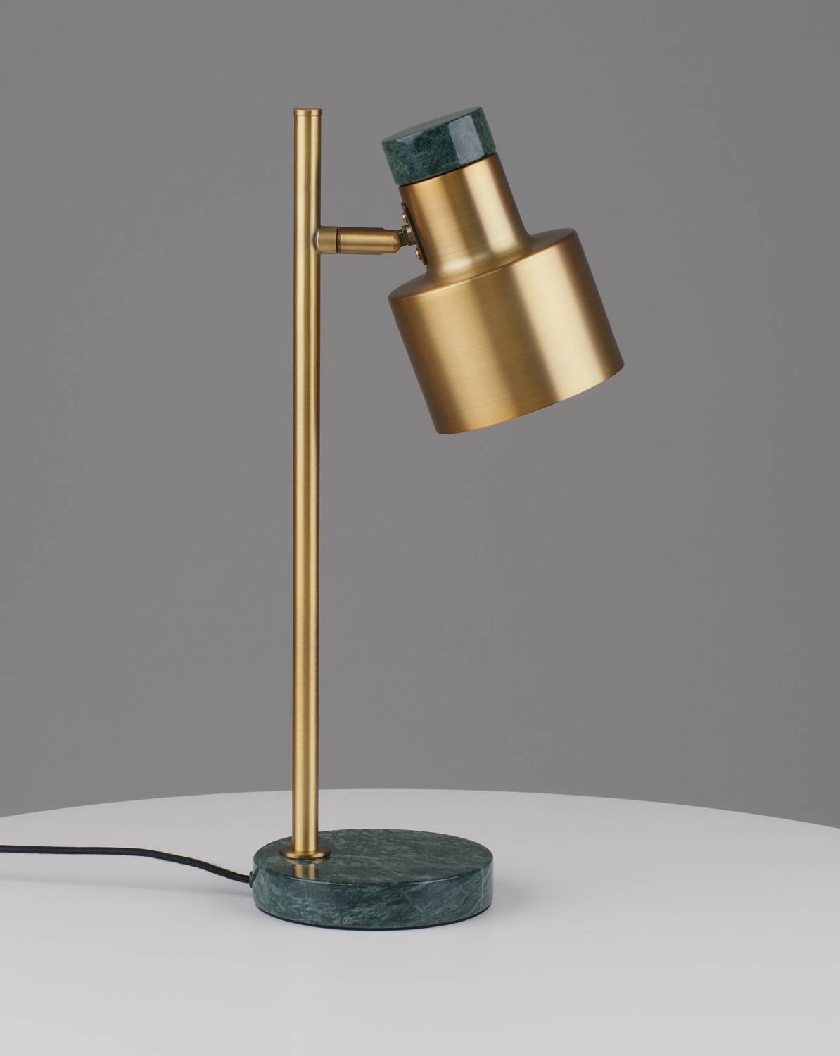 Настольная лампа Moderli Goldy V11309-1T