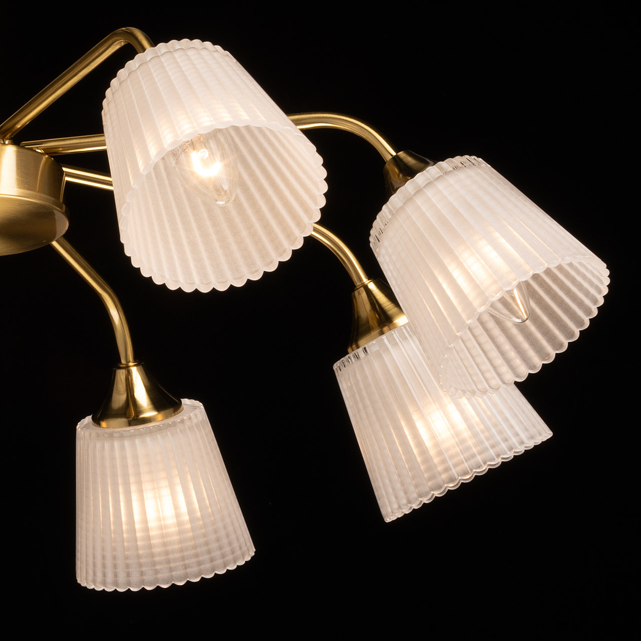 Потолочная люстра De Markt Блеск 315017508