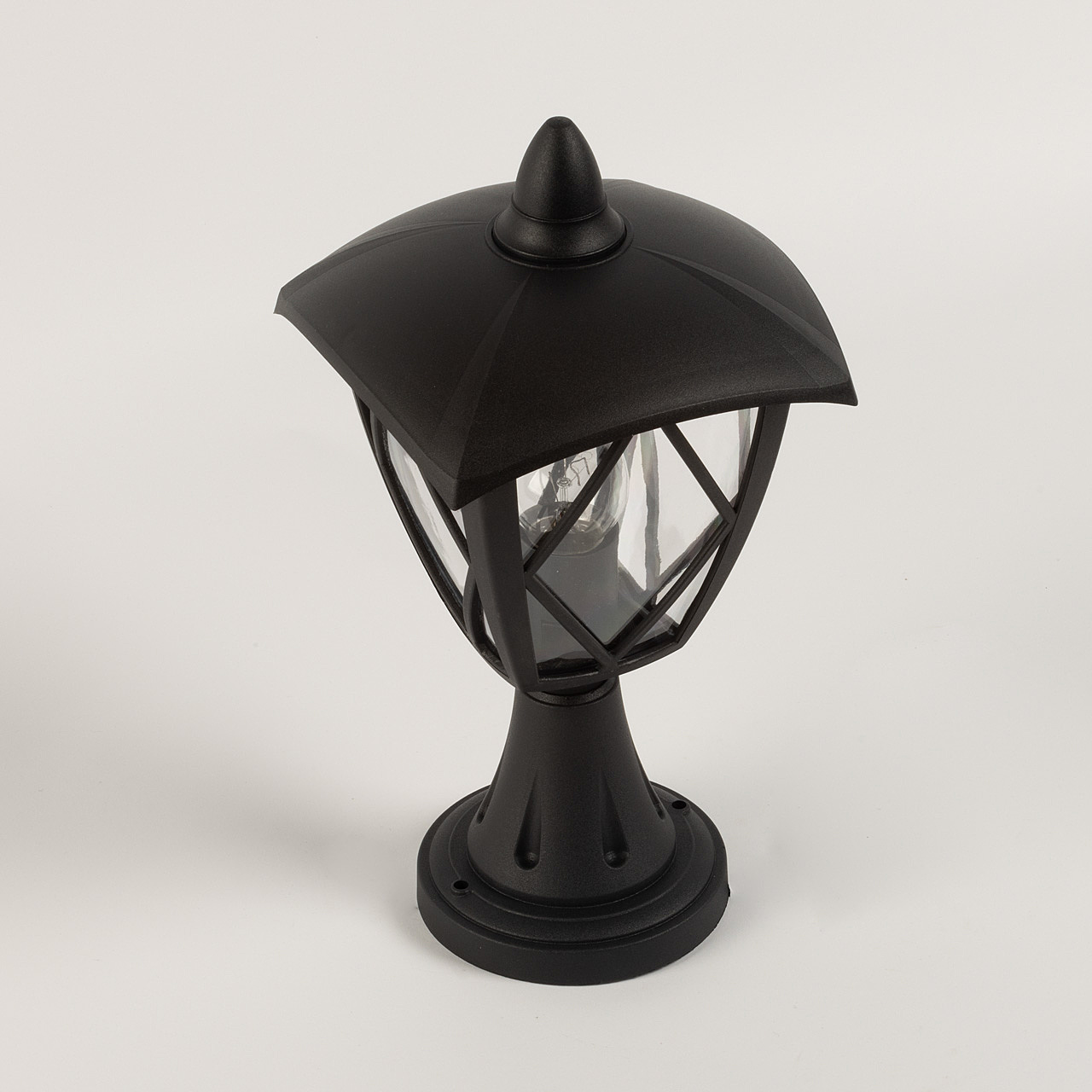 Уличный наземный светильник De Markt Корсо 801042101