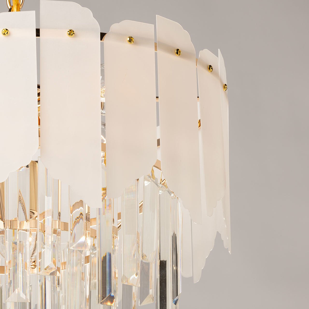 Подвесная люстра De Markt Бриз 230010805