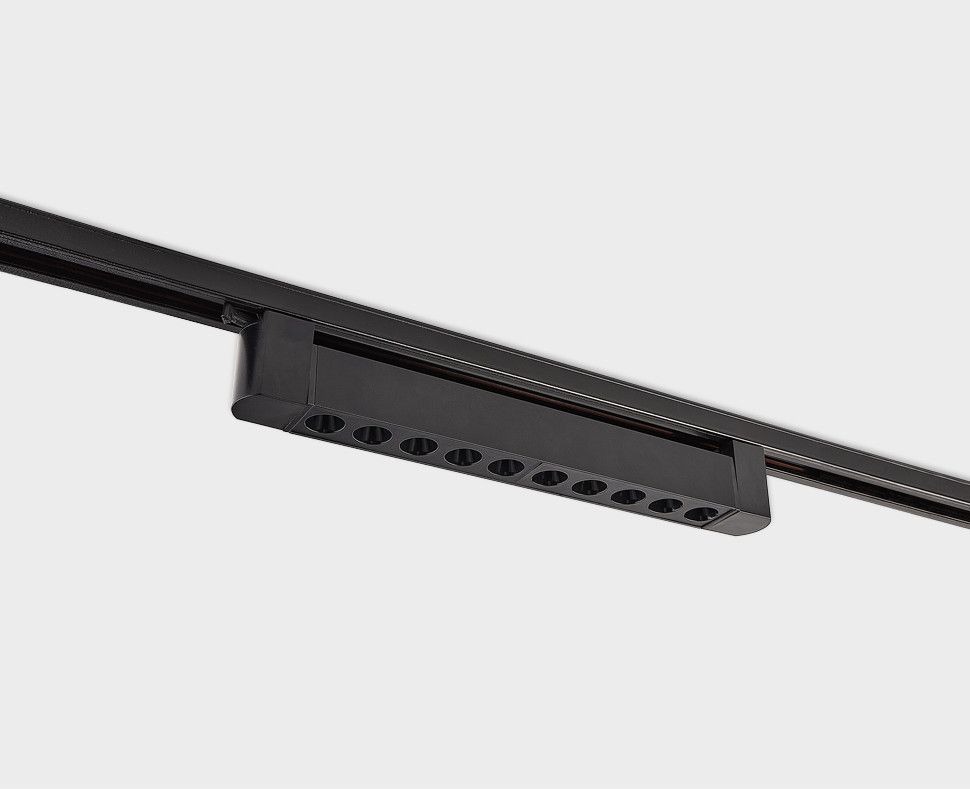 Трековый светильник Italline IT08 IT08-8031 black 3000K