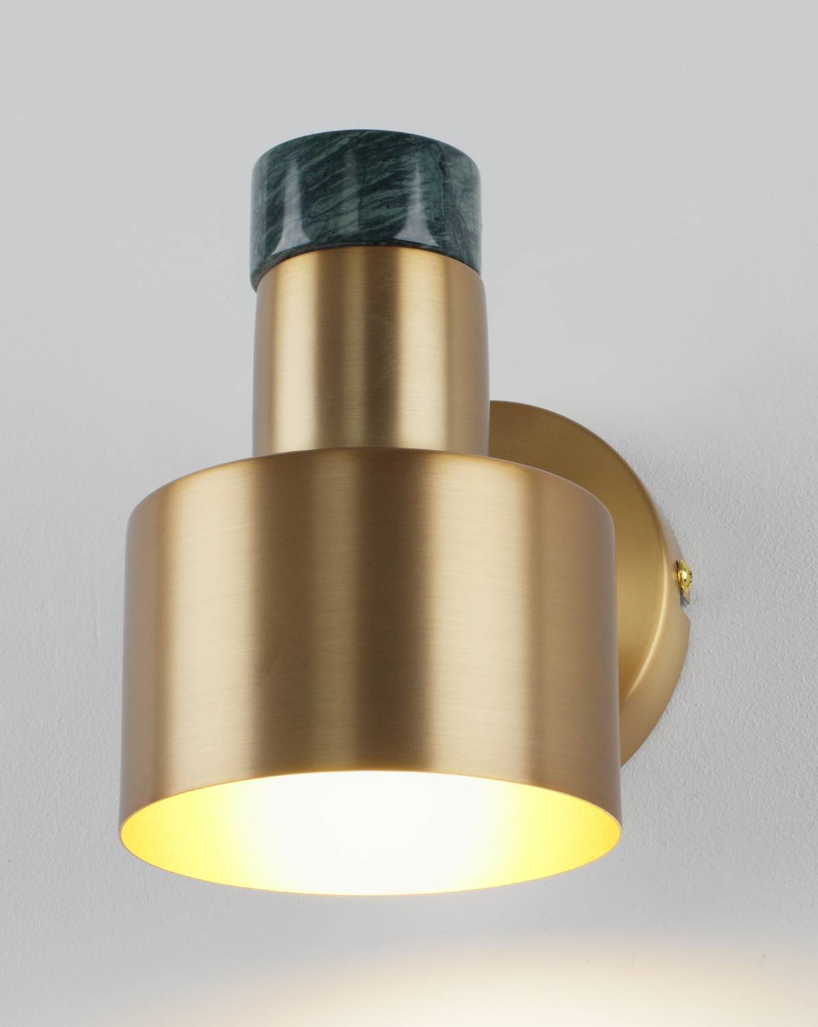 Настенный светильник Moderli Goldy V11315-1W