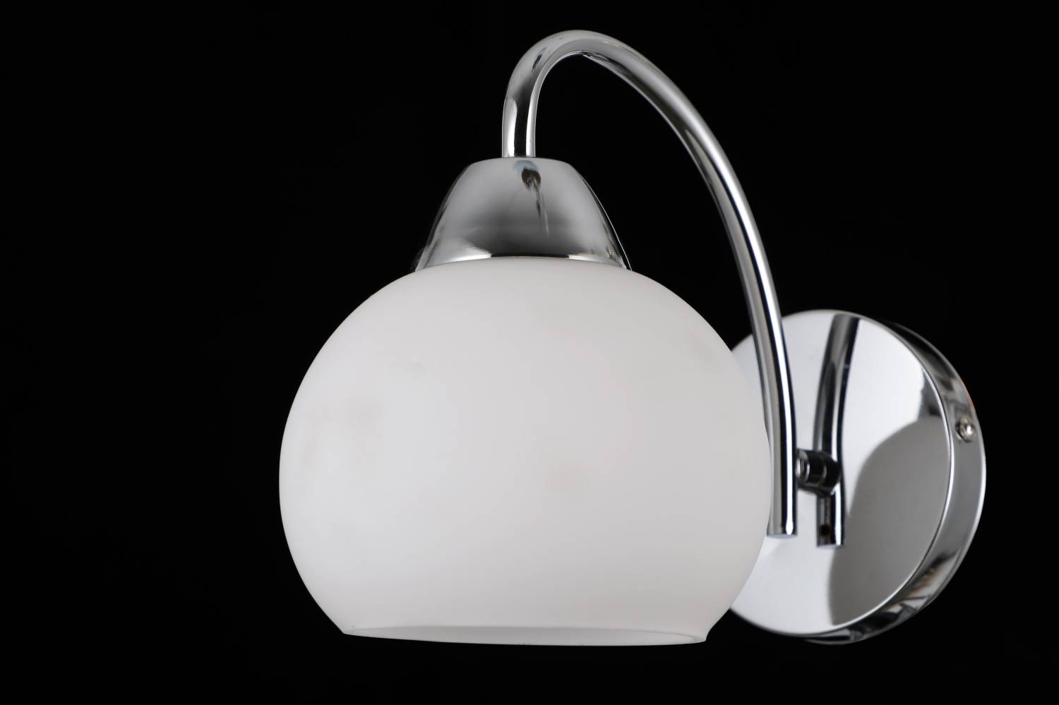 Настенное бра Natali Kovaltseva 81401 81401/1W CHROME