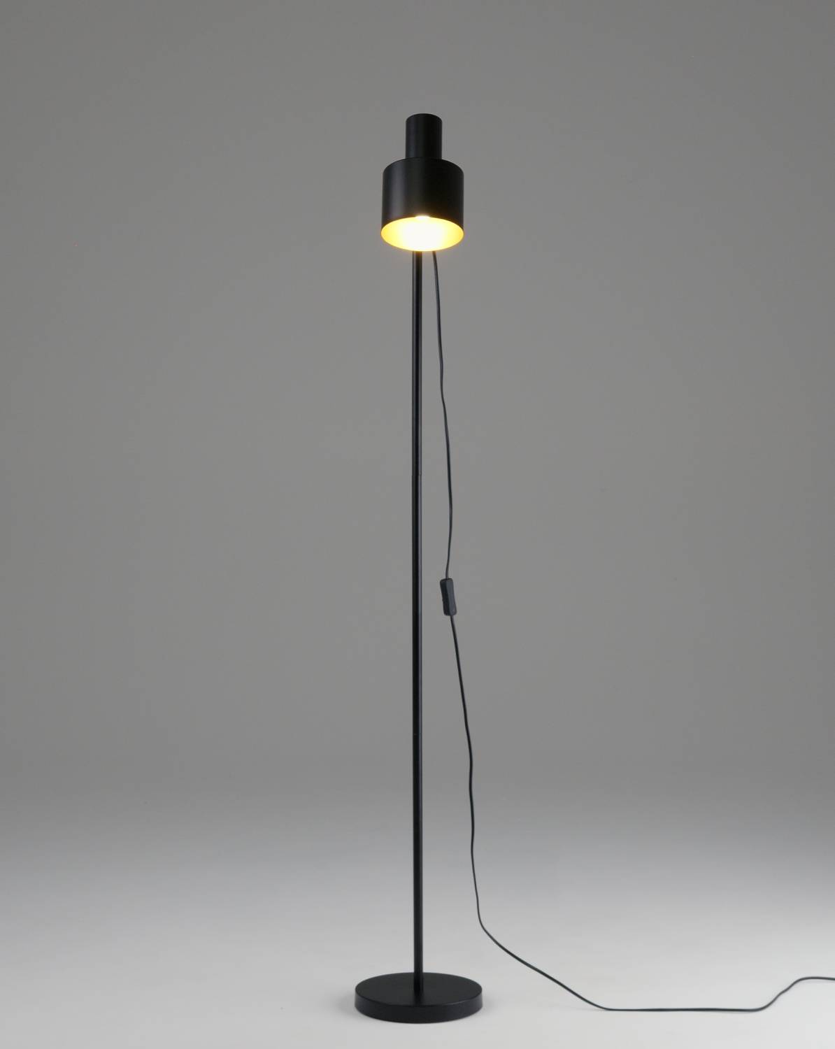 Торшер Moderli Artis V11267-1F