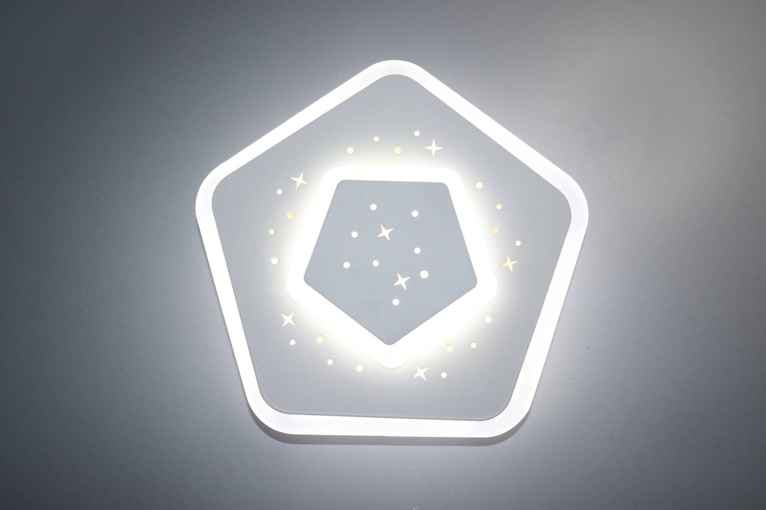 Настенный светильник Natali Kovaltseva LED 81034/1W