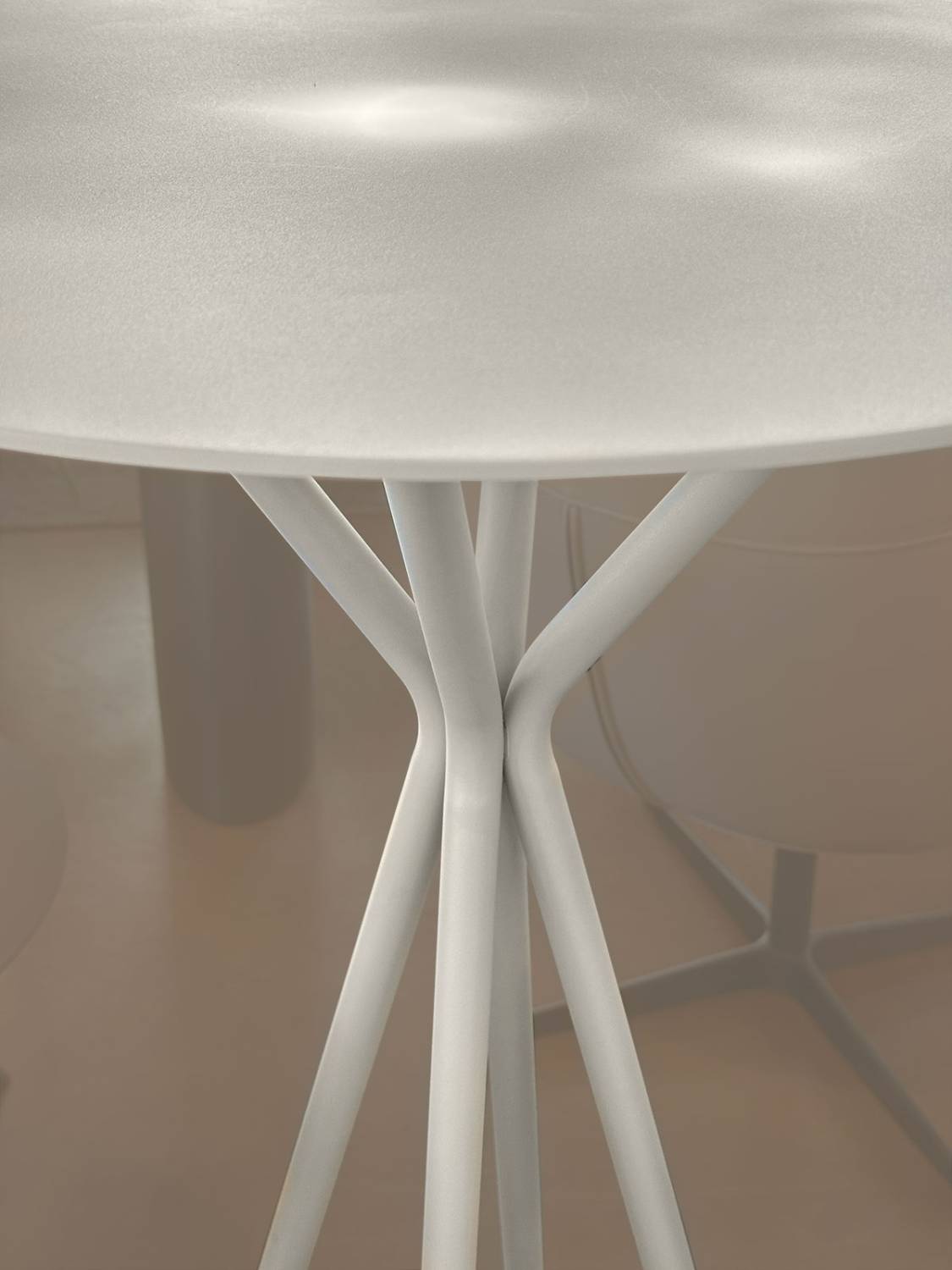 Журнальный стол Delight Collection Lily Lily Bar Table