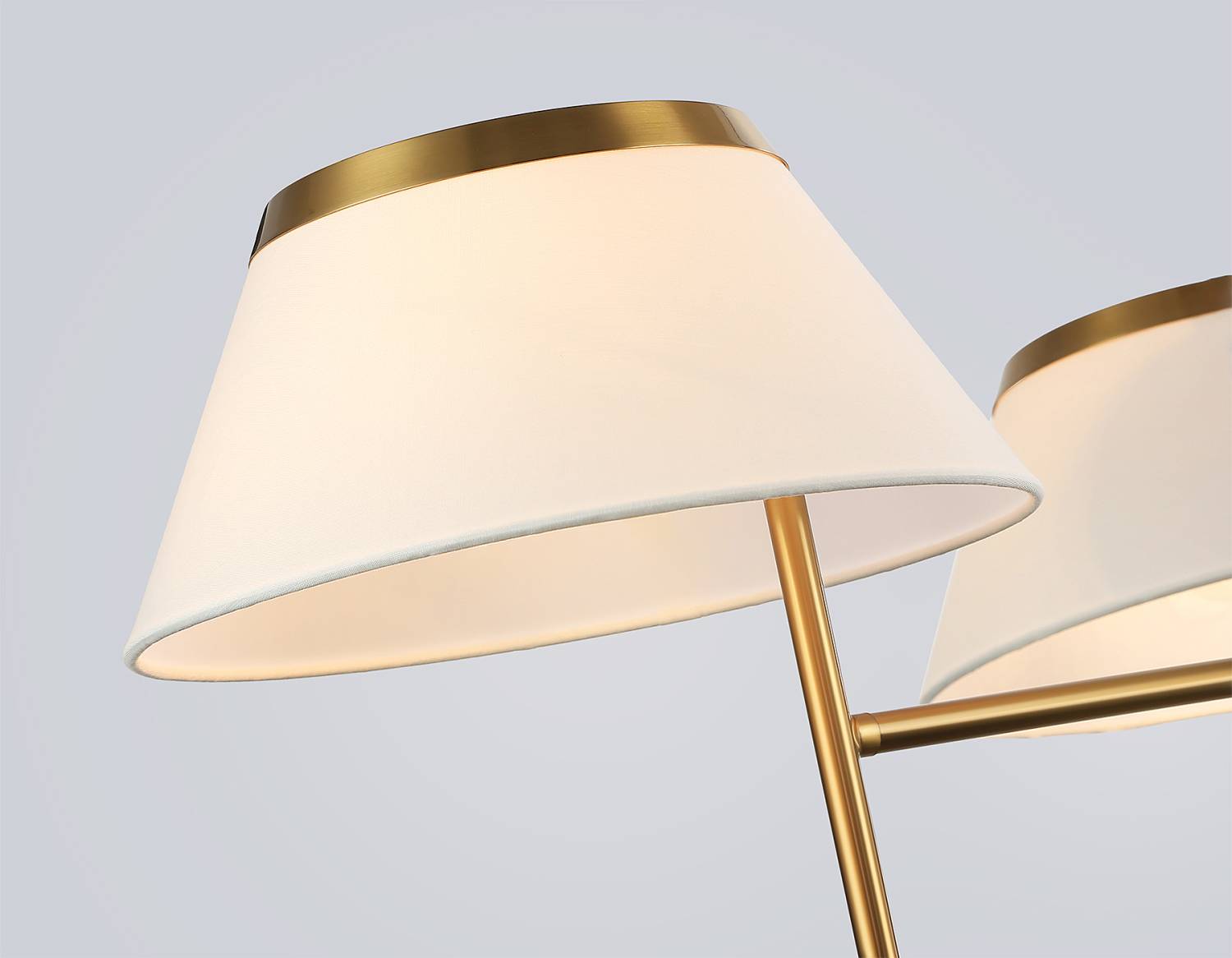 Подвесная люстра Ambrella CLASSIC LH72471