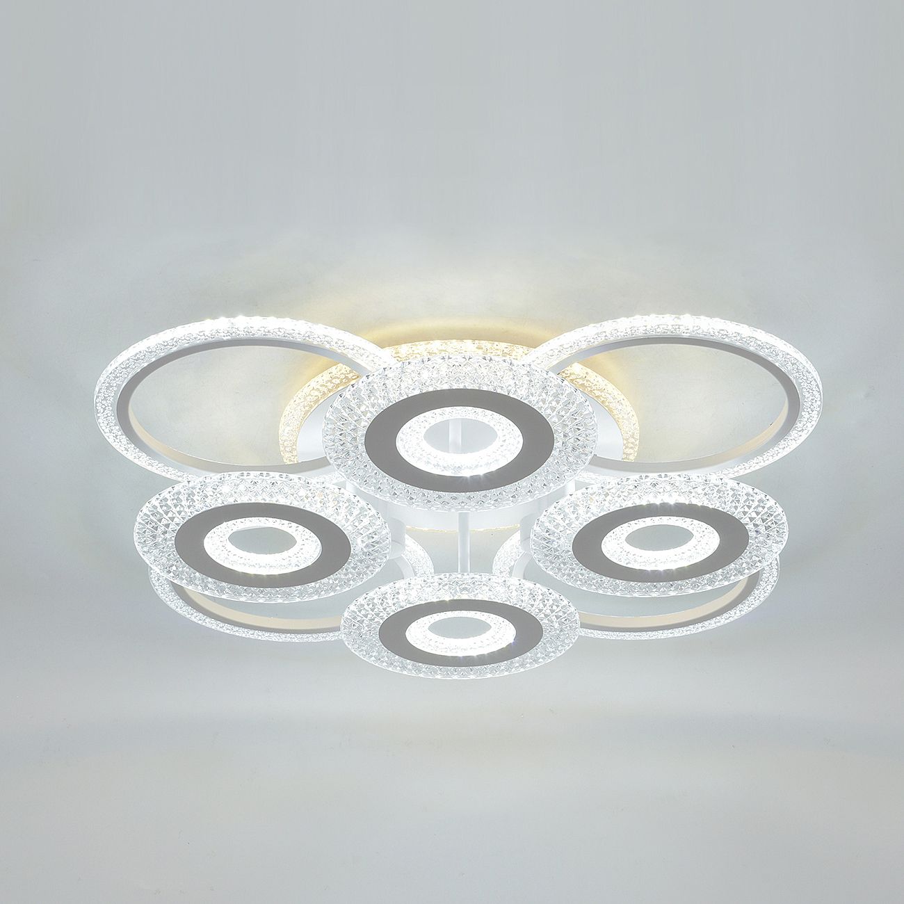 Потолочная люстра Escada Klio 10276/8LED