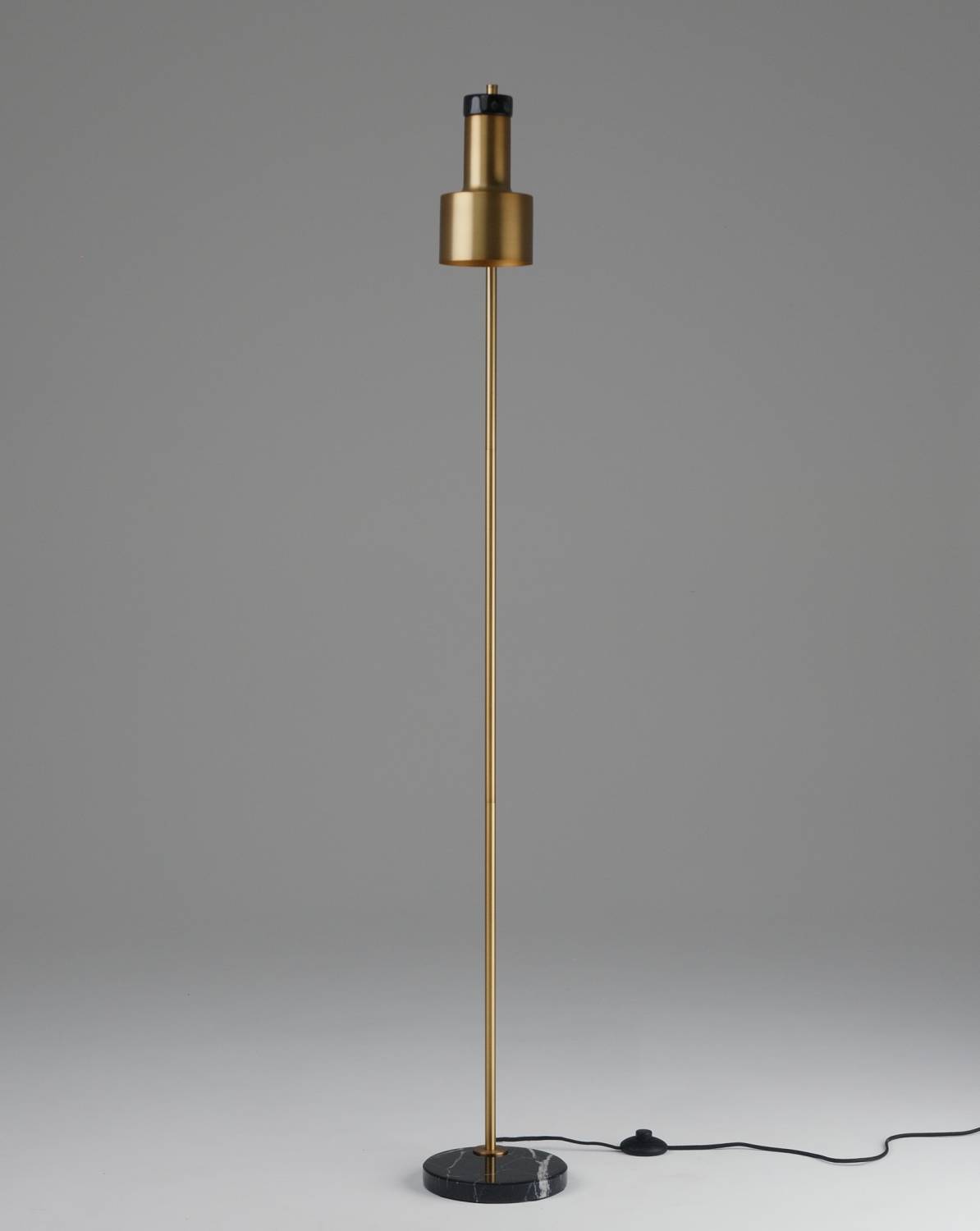 Торшер Moderli Goldy V11310-1F