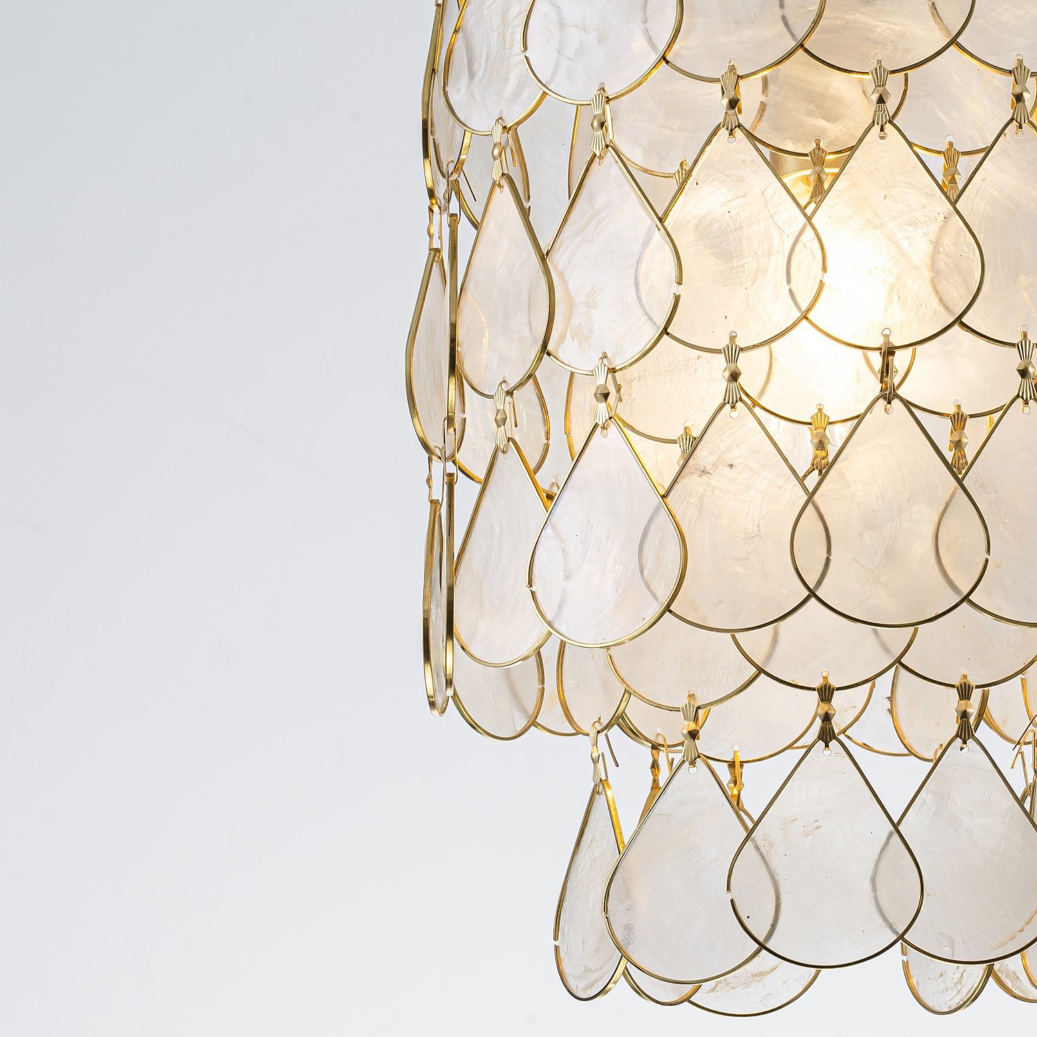 Светильник подвесной Favourite Mollitia 4763-1P