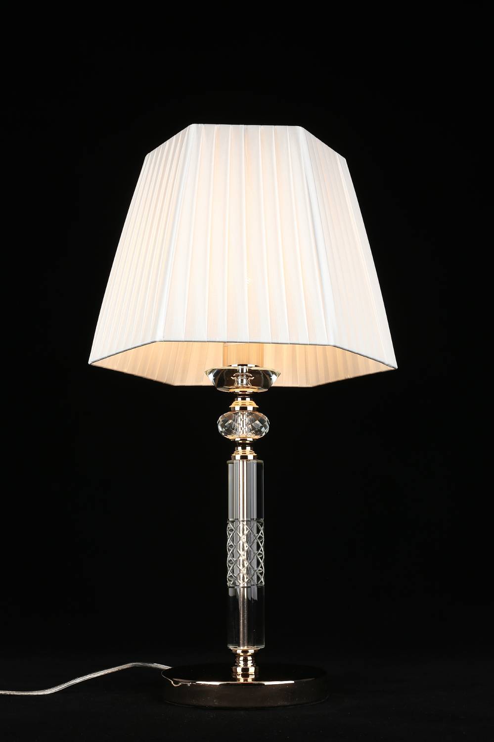 Настольная лампа Aployt Silvian APL.719.04.01