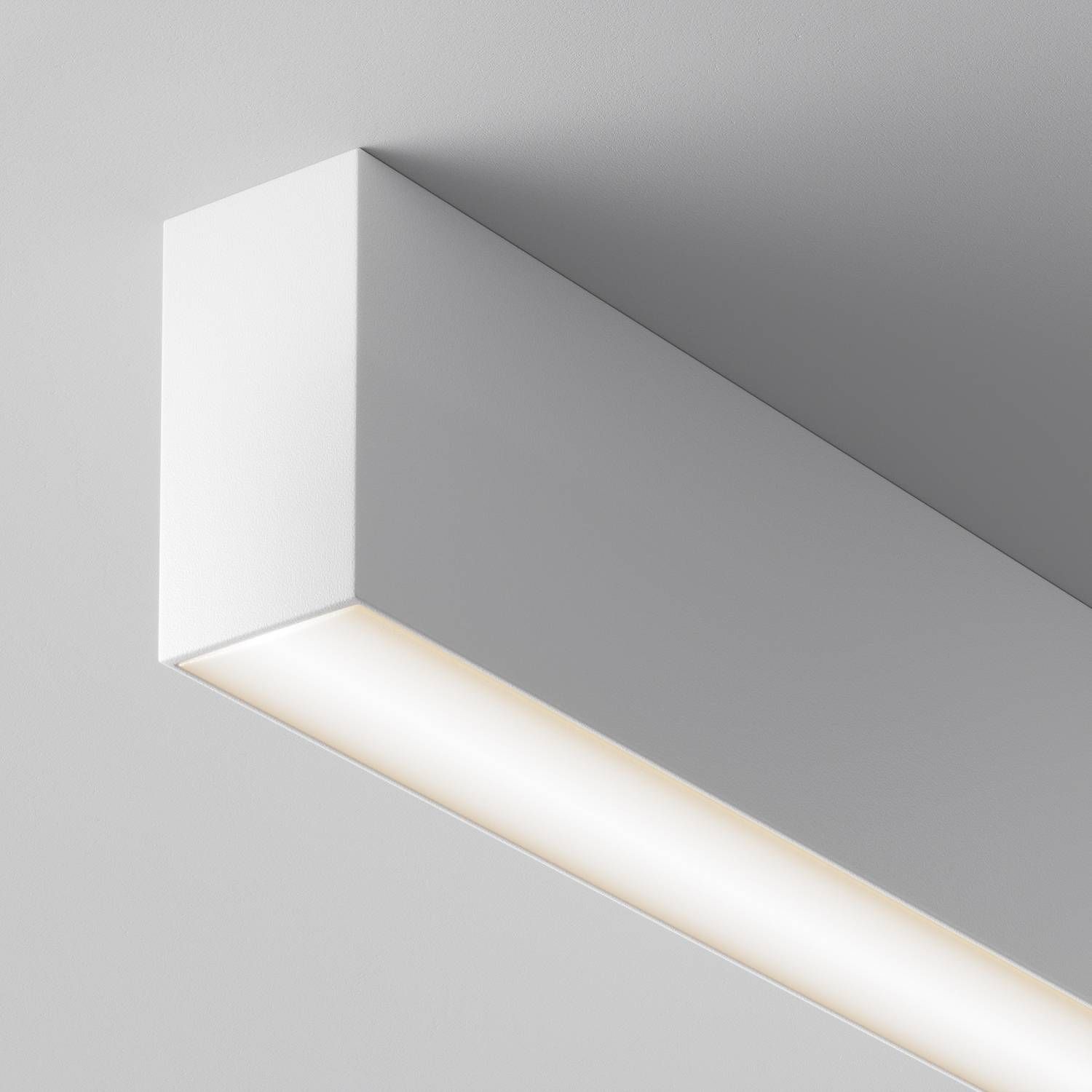 Светильник потолочный Maytoni Basis C068CL-20W3-6K-W