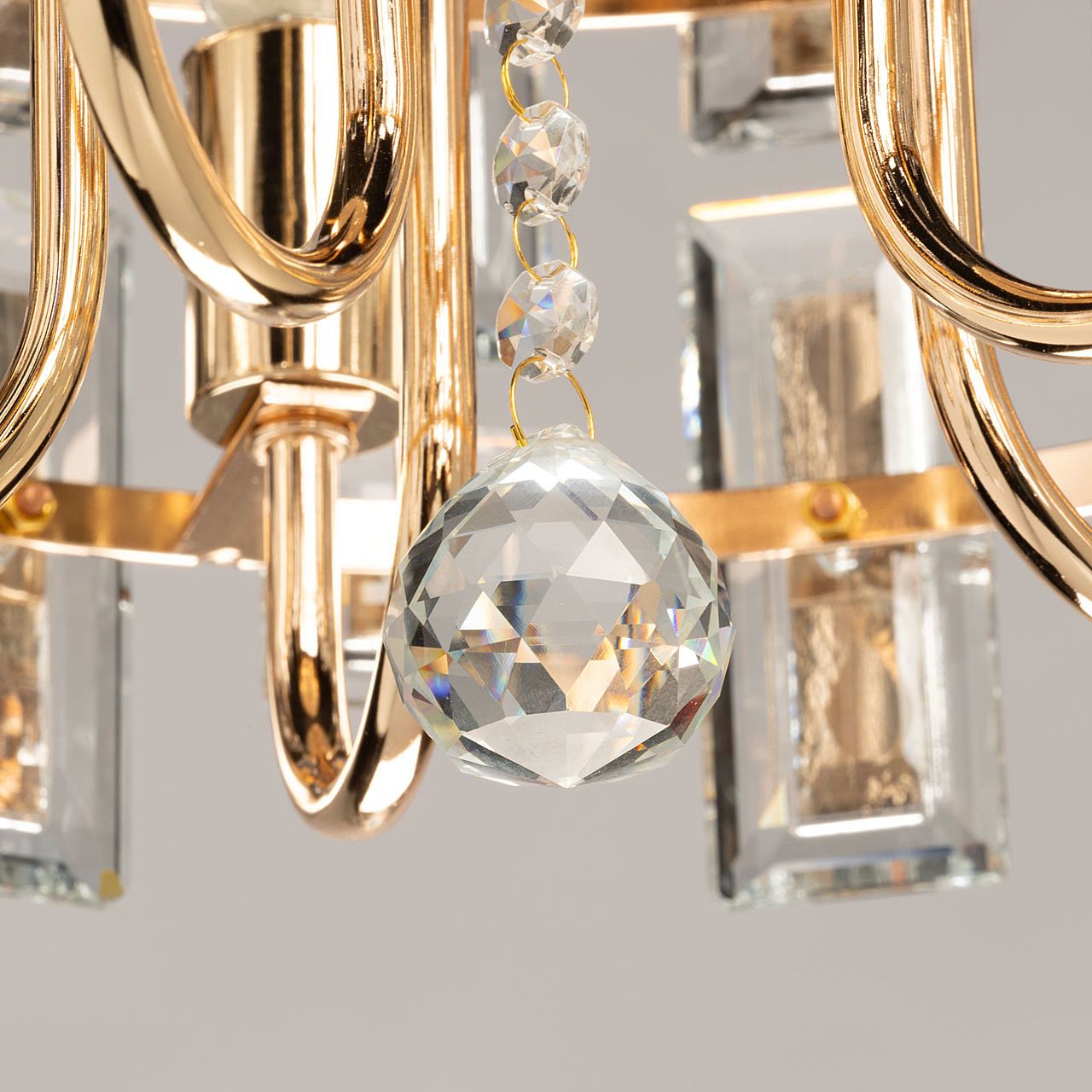 Потолочная люстра De Markt Арман 462012206