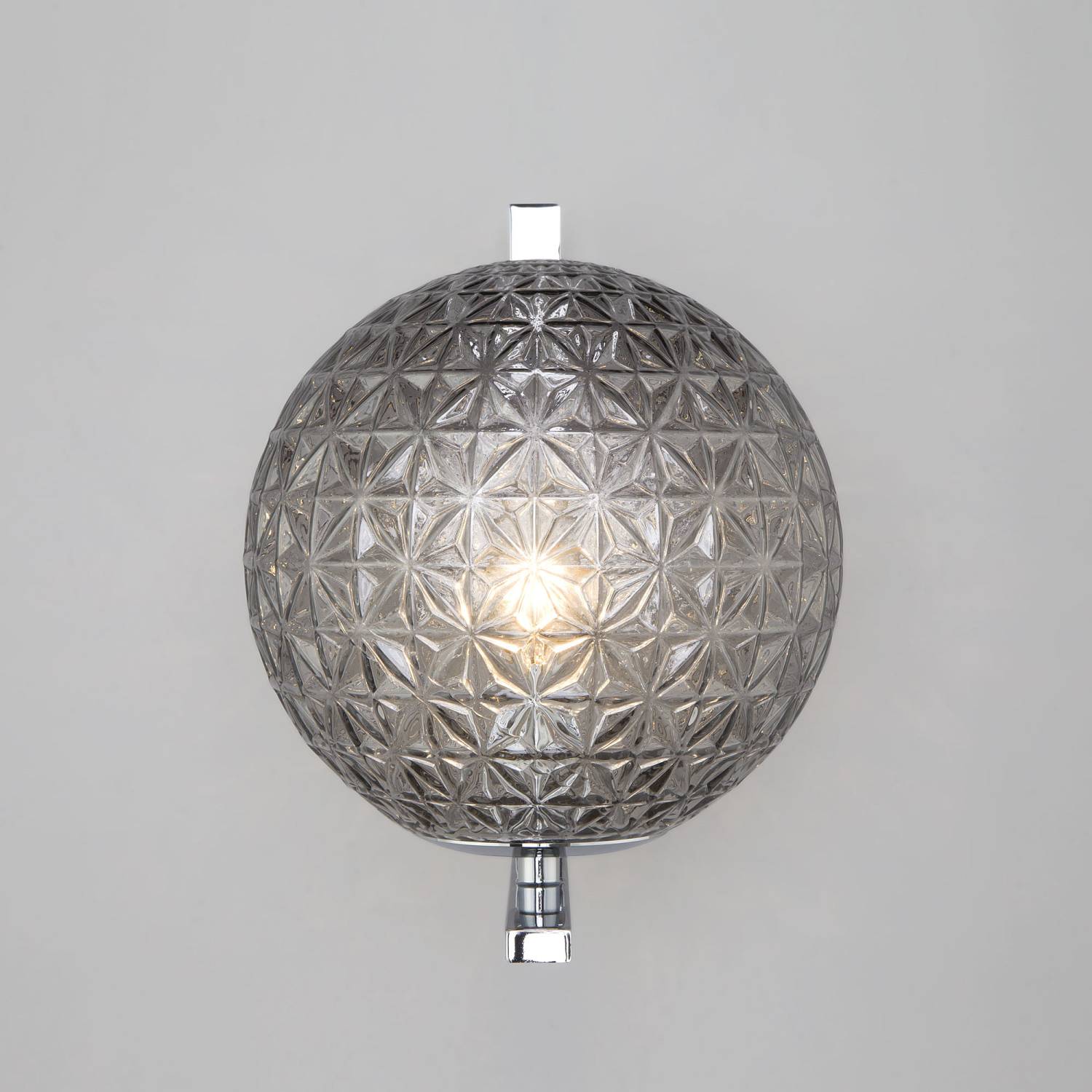 Настенное бра Eurosvet Shape 70131/1 хром