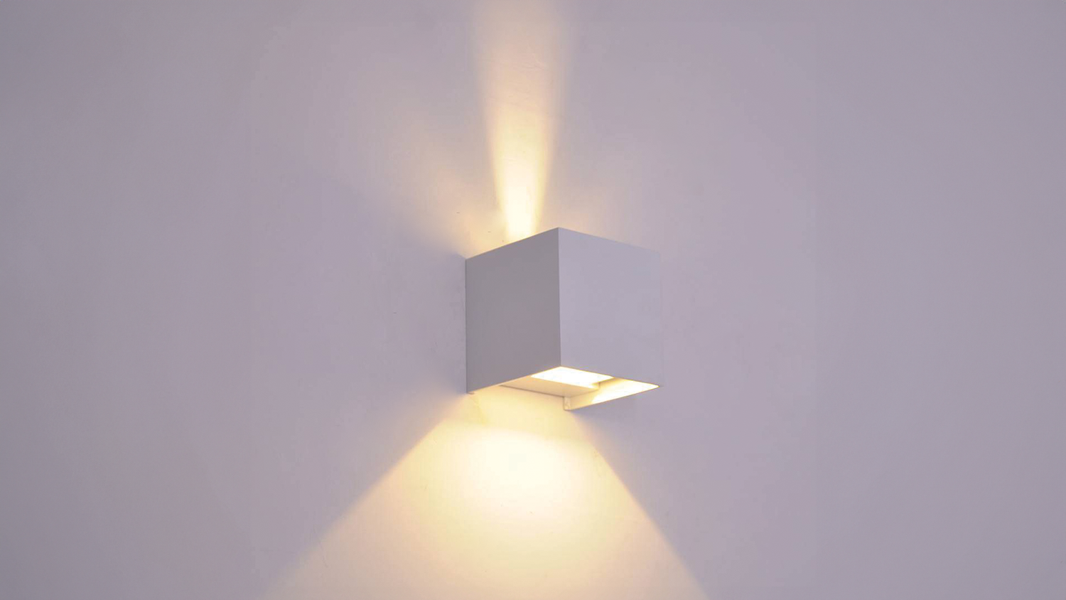 Уличный настенный светильник SWG DesignLed GW GW-A310-6-WH-WW