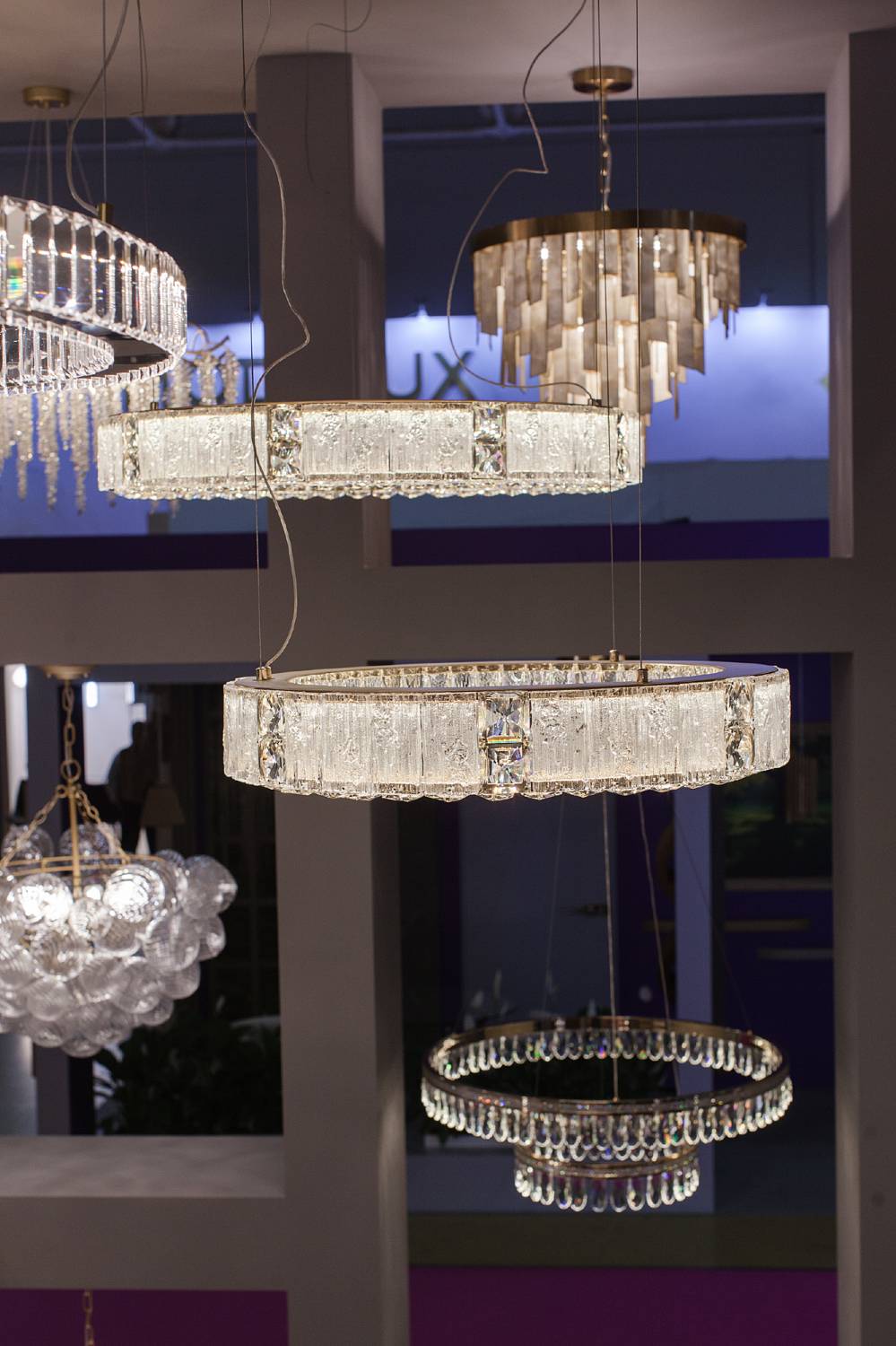 Подвесная люстра Favourite Templum 4204-8P