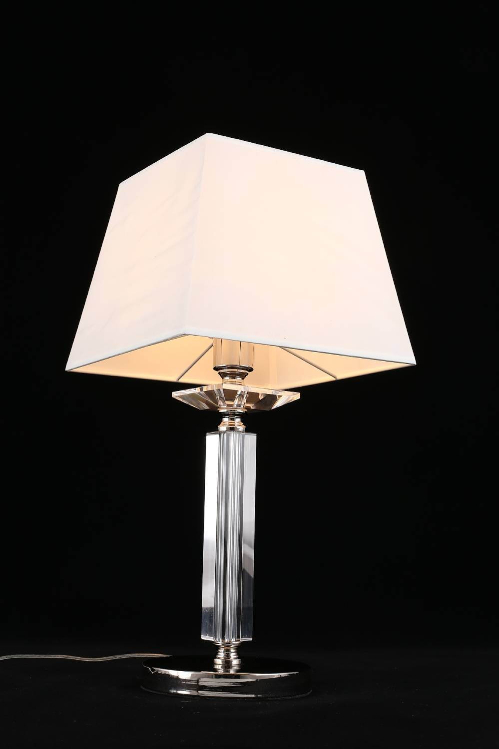 Настольная лампа Aployt Gay APL.754.04.01