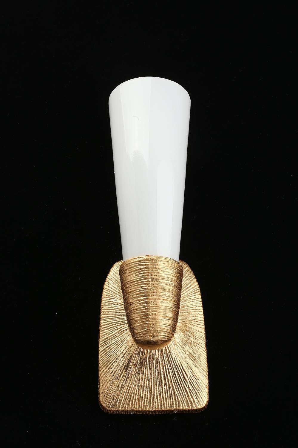 Настенное бра Aployt Hloya APL.800.01.01