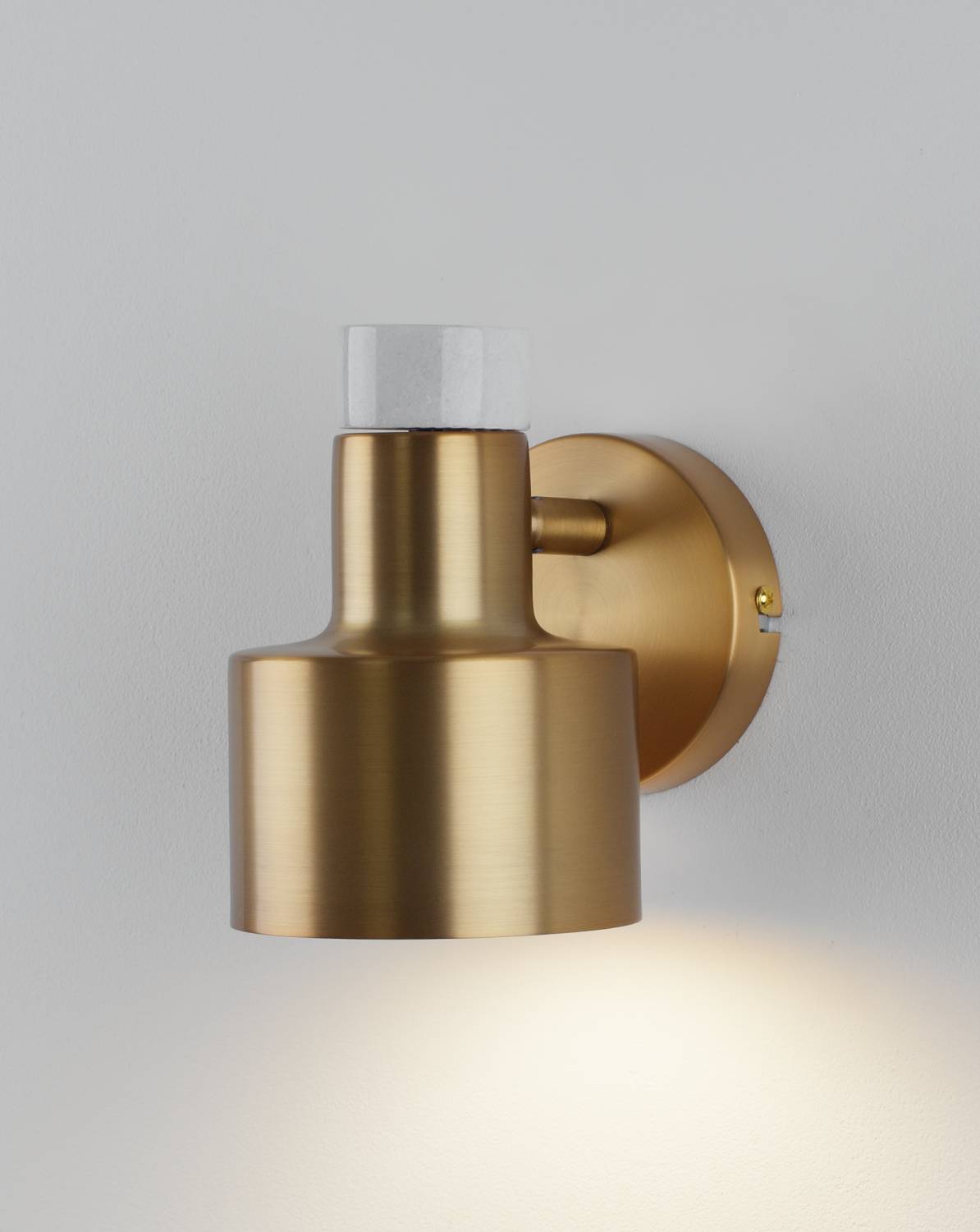 Настенный светильник Moderli Goldy V11314-1W