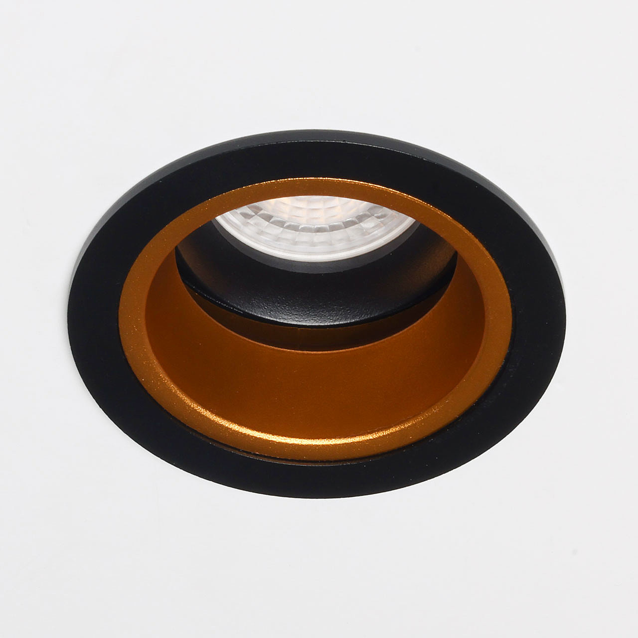 Встраиваемый светильник De Markt Прайм 850010501