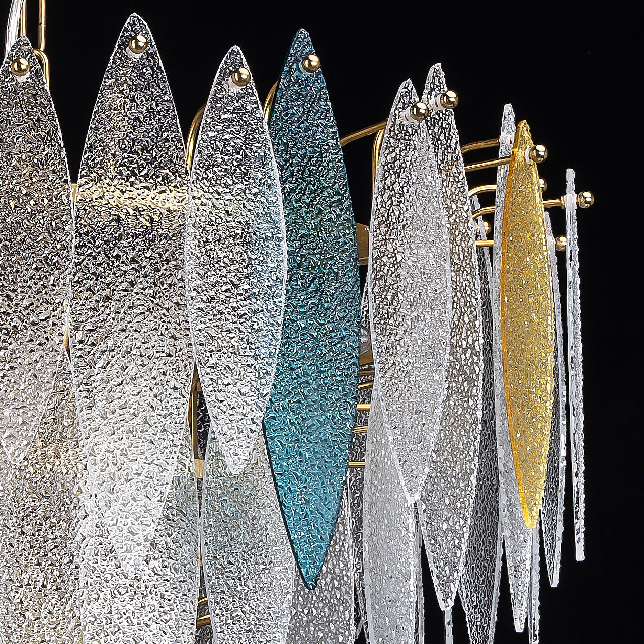 Подвесная люстра MW Light Эмилия 607015009