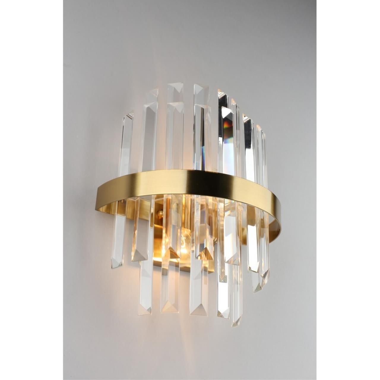 Настенное бра Omnilux Saviano OML-69011-02