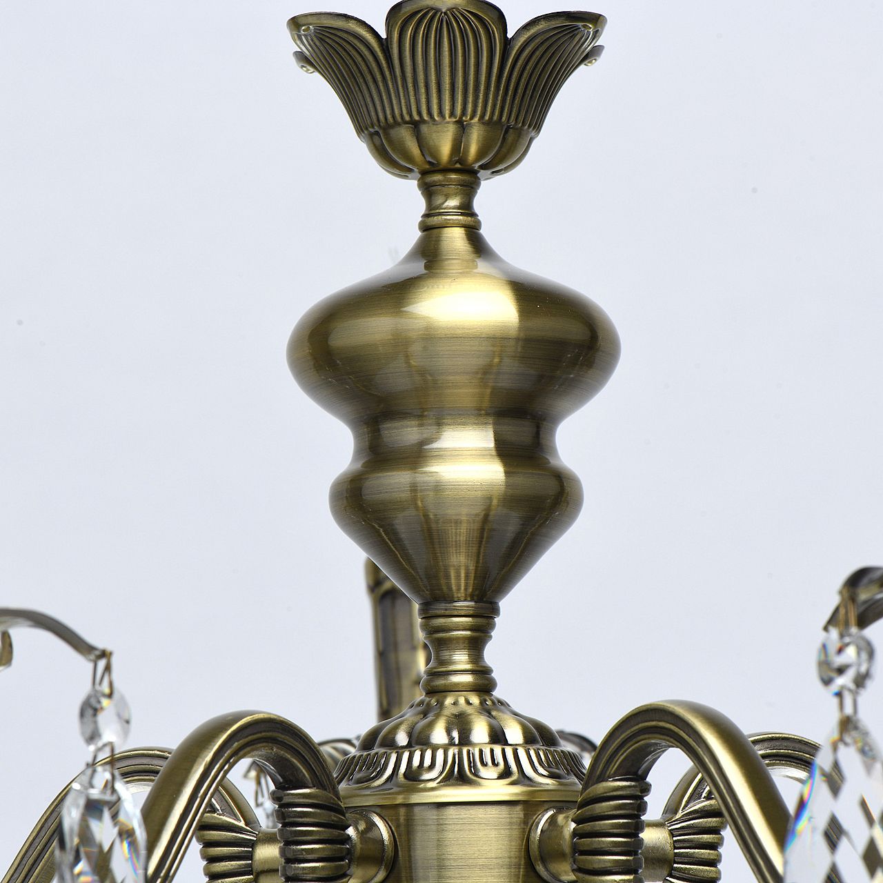 Подвесная люстра MW Light Аврора 371016305