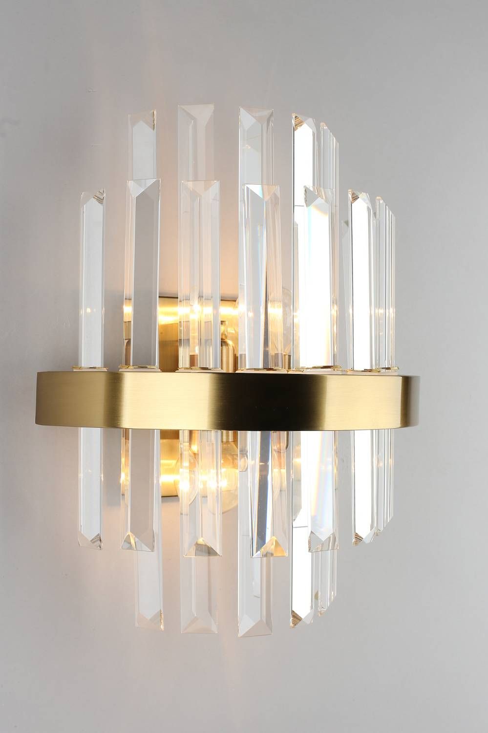 Настенное бра Omnilux Saviano OML-69011-02