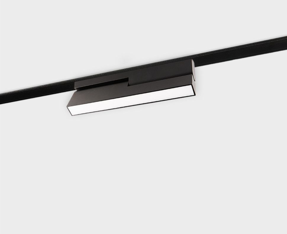 Трековый светильник Italline IT09-9015 black 3000K