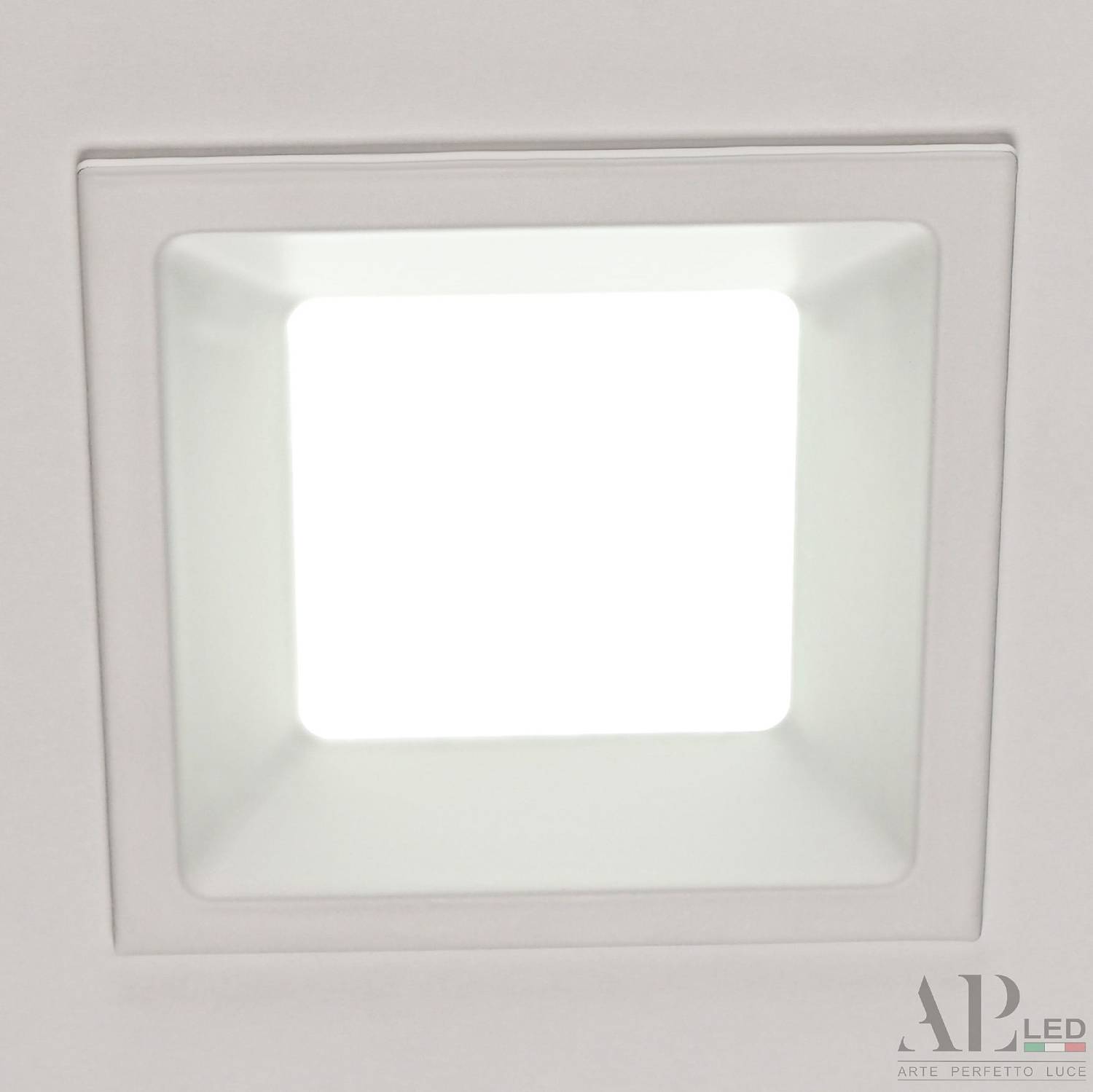Встраиваемый светильник APL Led Ingrid 3322.LDF5016/5W/6K