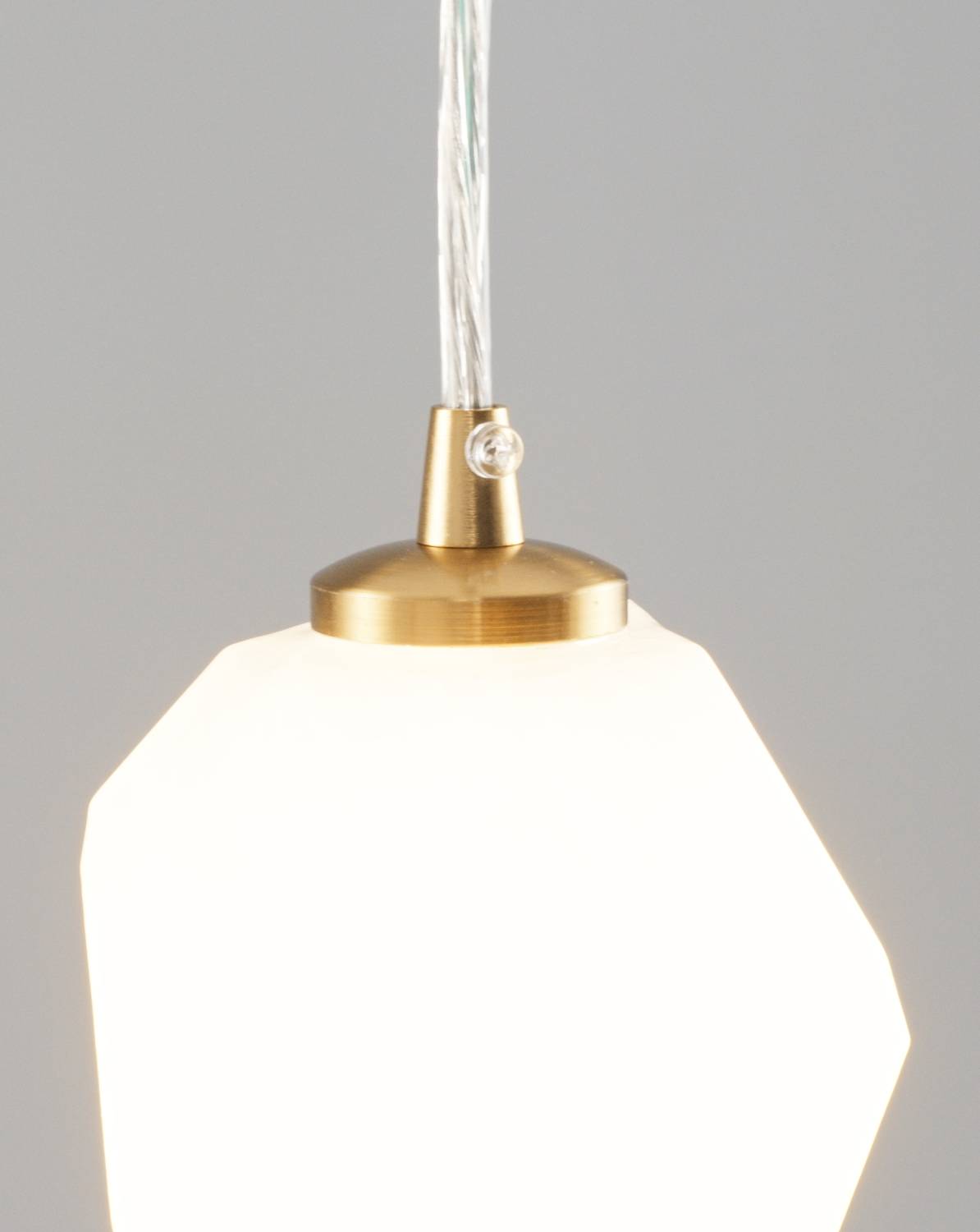 Светильник подвесной Moderli Catris V10312-1P Светильник подвесной Moderli Catris V10312-1P