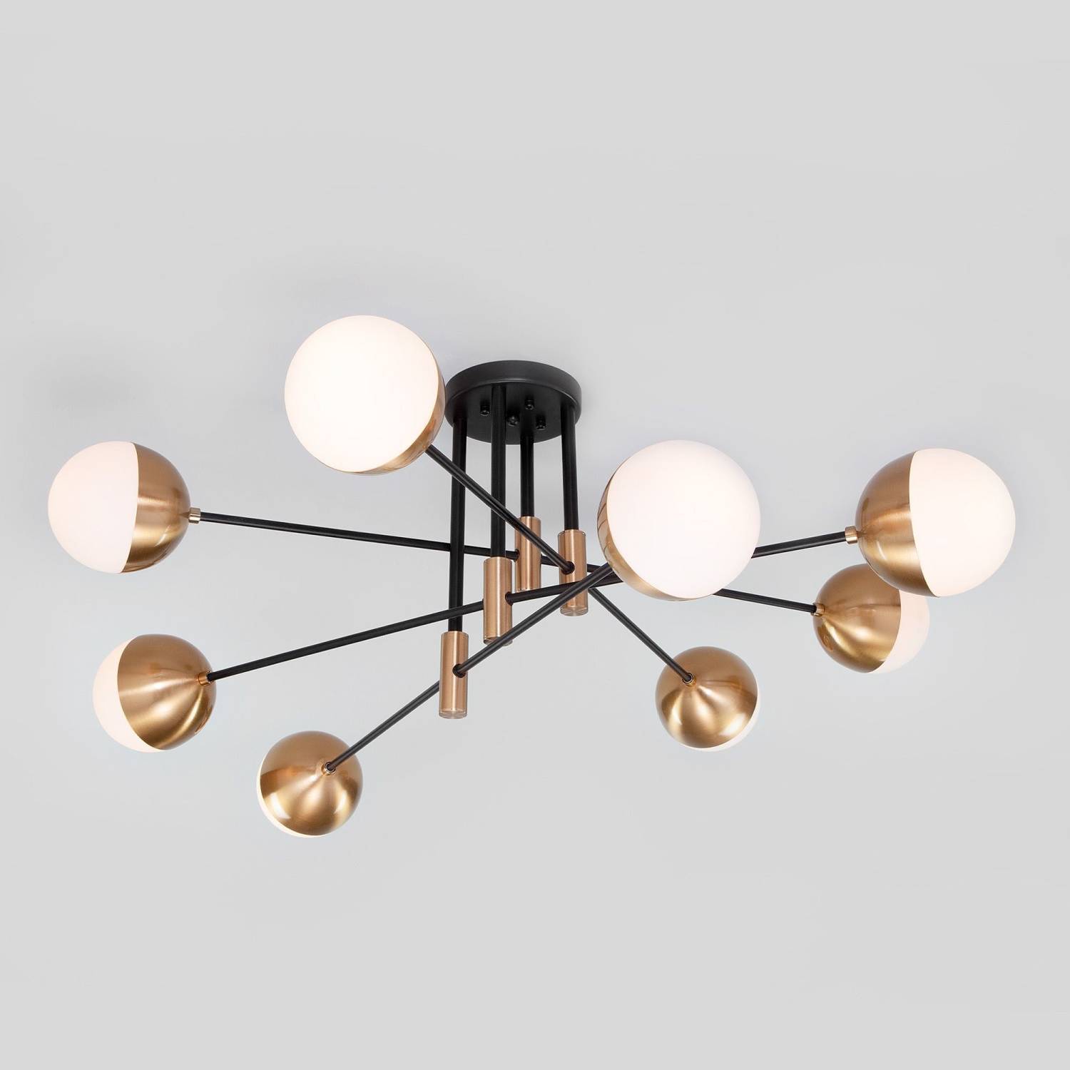 Потолочная люстра Eurosvet Nuvola 70129/8 латунь Smart