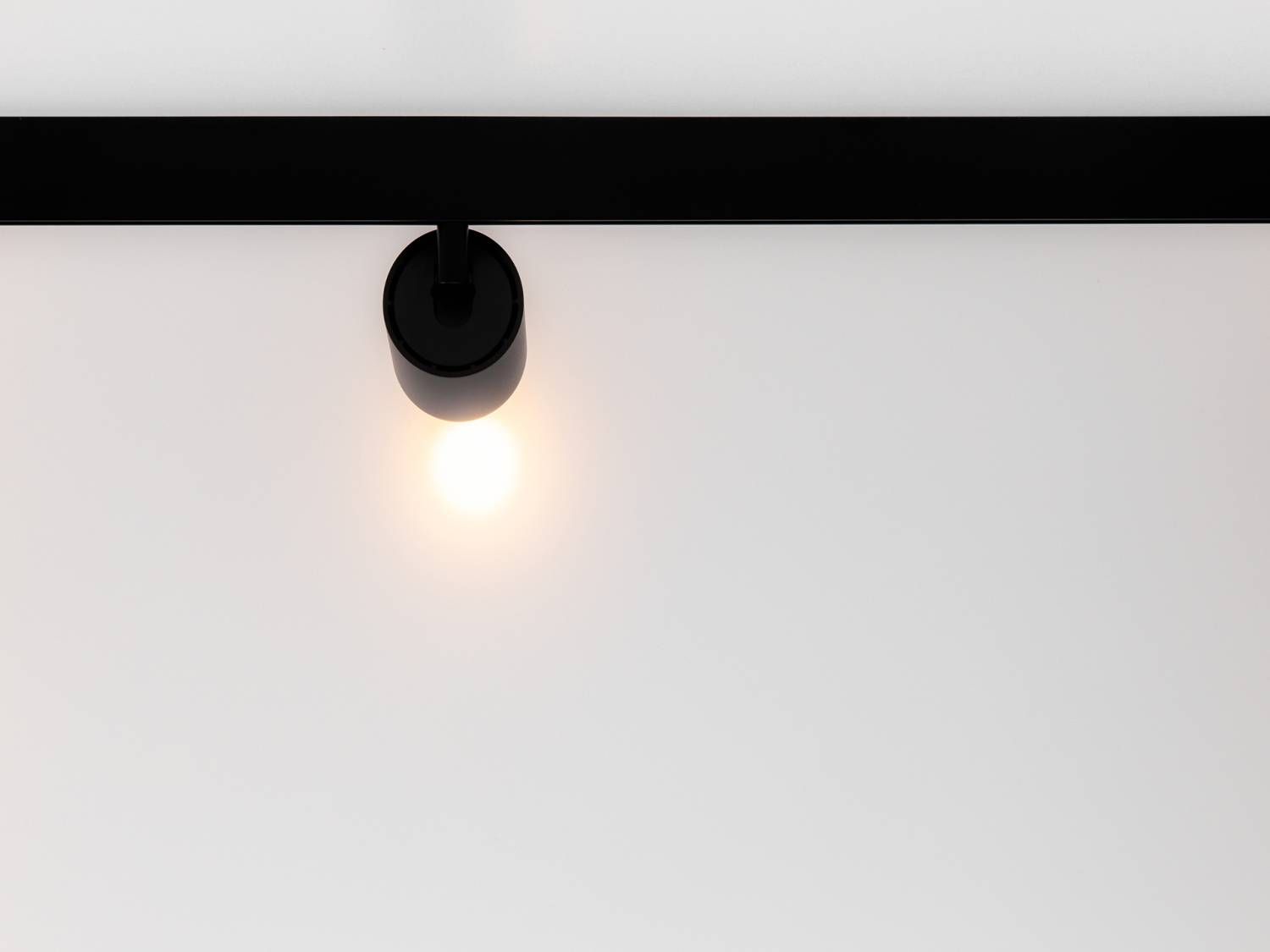 Трековый светильник SWG DesignLed SY mini SY-mini-521911-8.2-48-BL-NW