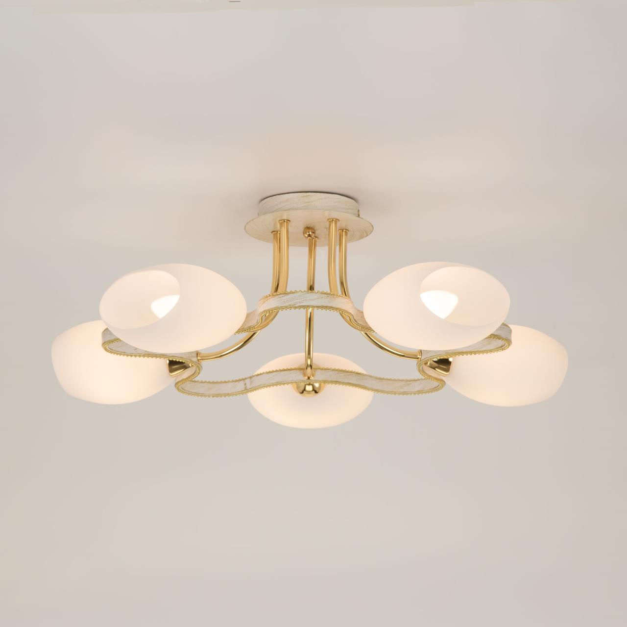 Потолочная люстра Citilux Октава CL131153