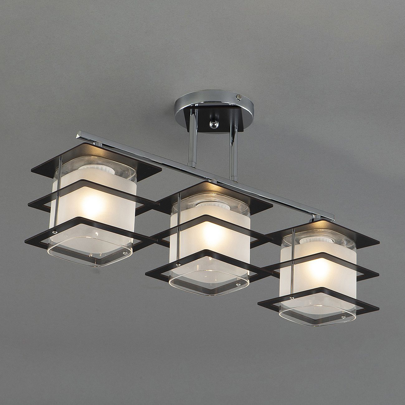 Потолочная люстра Escada Norman 1127/3PL