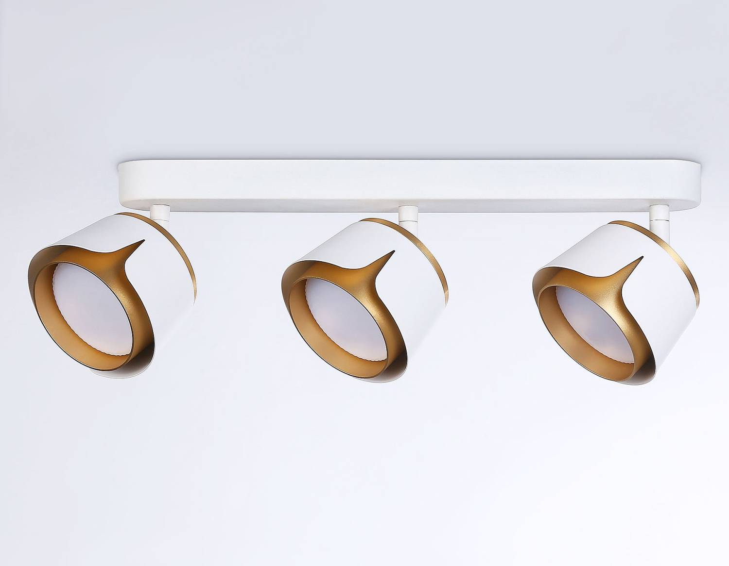 Светильник спот Ambrella Techno family TN71235