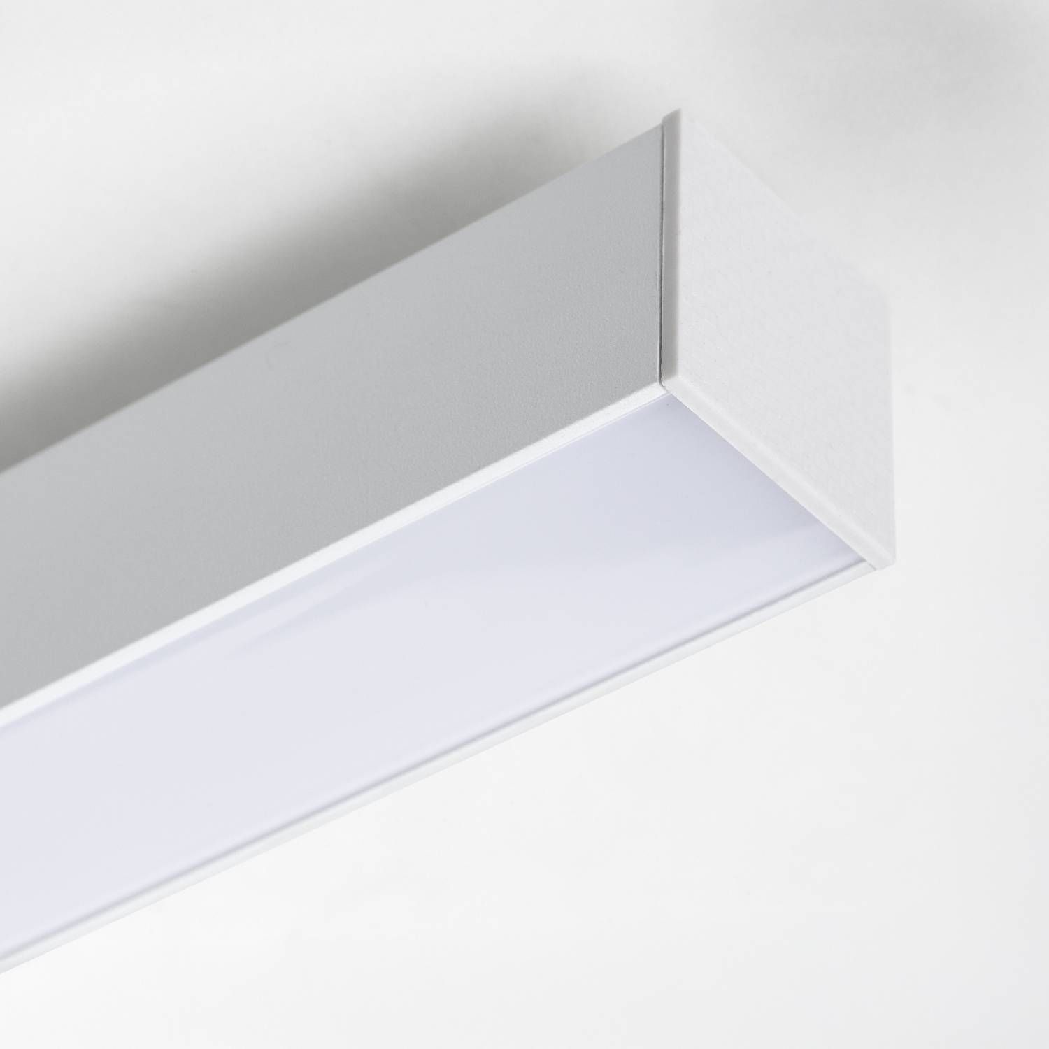 Трековый светильник Lightstar Lilla 202136