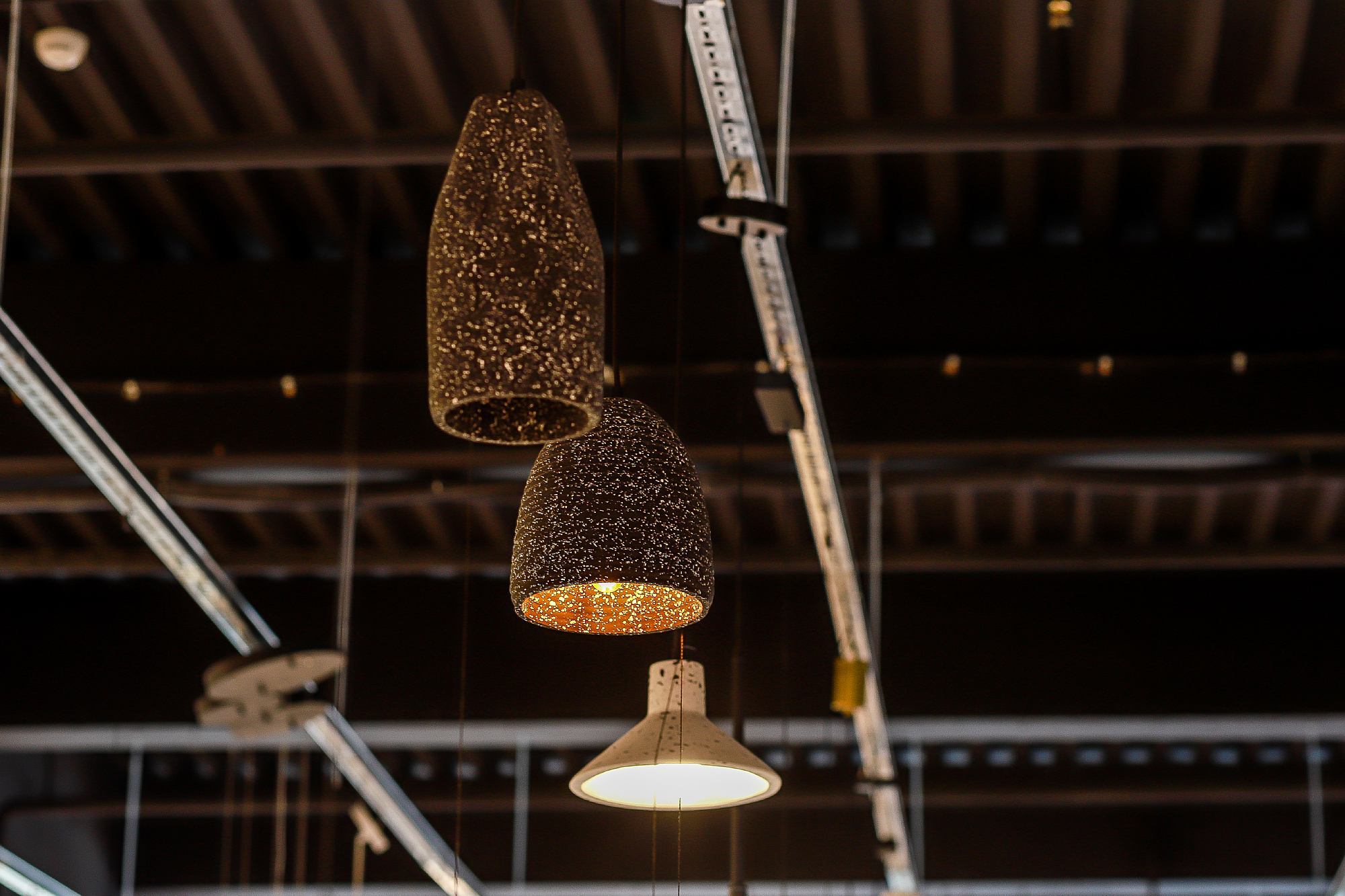 Светильник подвесной LIGHTERA Bolivar LE146L-30B