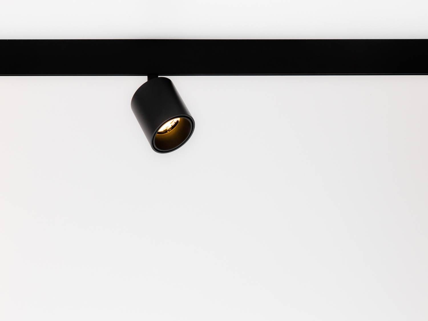 Трековый светильник SWG DesignLed SY mini SY-mini-521911-8.2-48-BL-NW