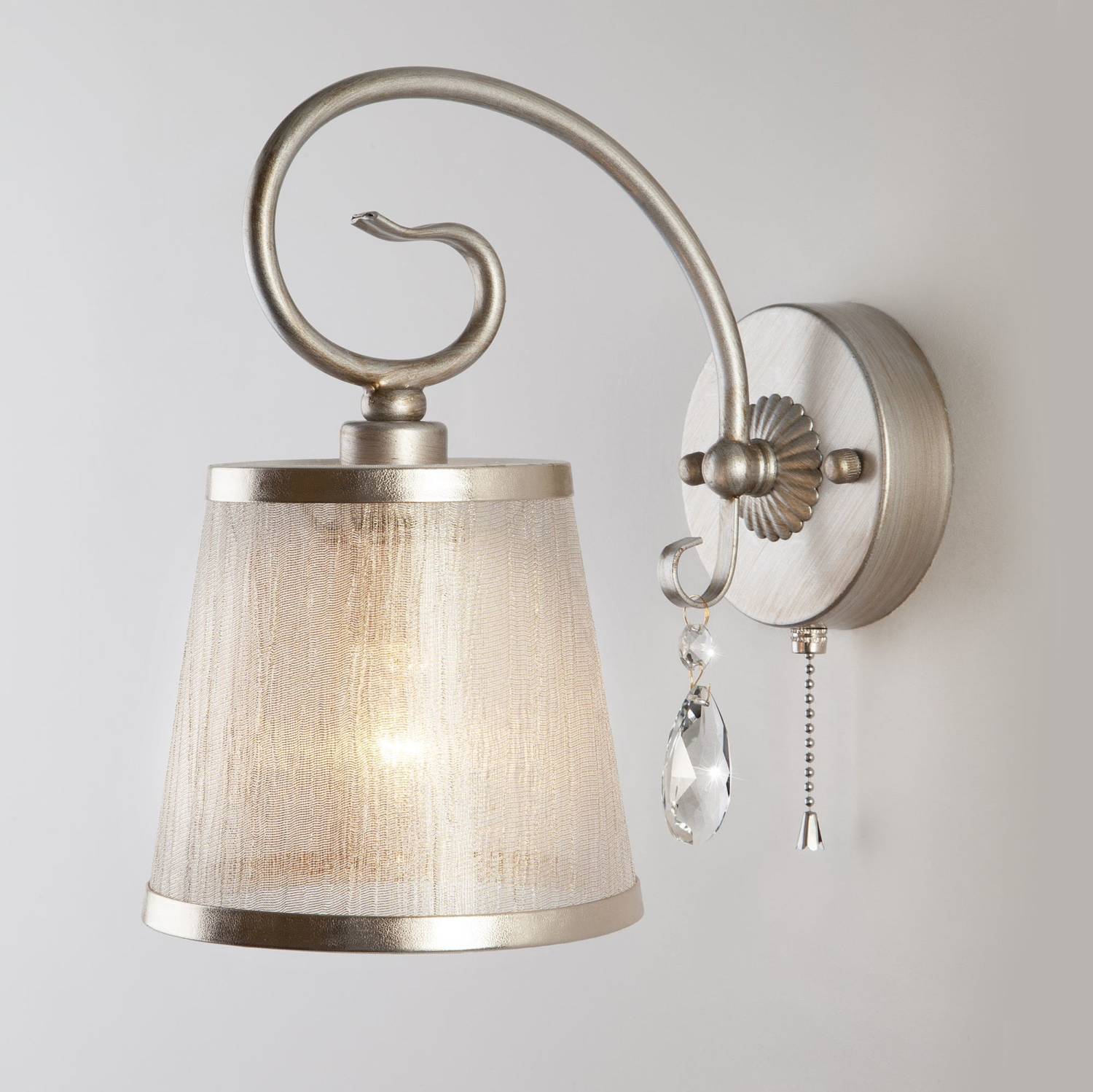 Настенное бра Eurosvet Liona 60065/1 серебро