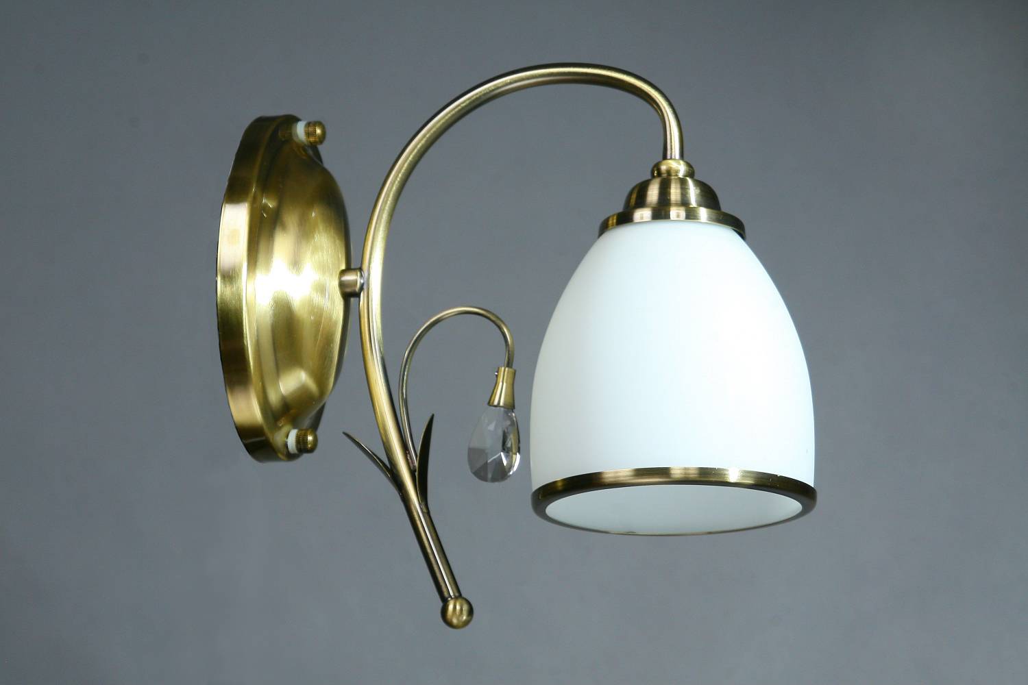 Настенное бра Brizzi MA 02640W/001 Bronze Настенное бра Brizzi MA 02640W/001 Bronze