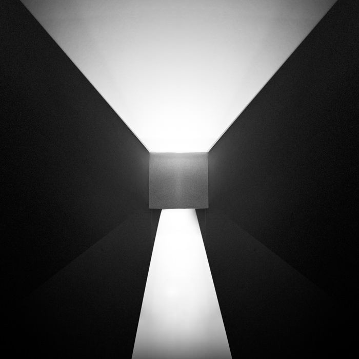 Настенное бра Leds C4 Kub 05-3220-14-14