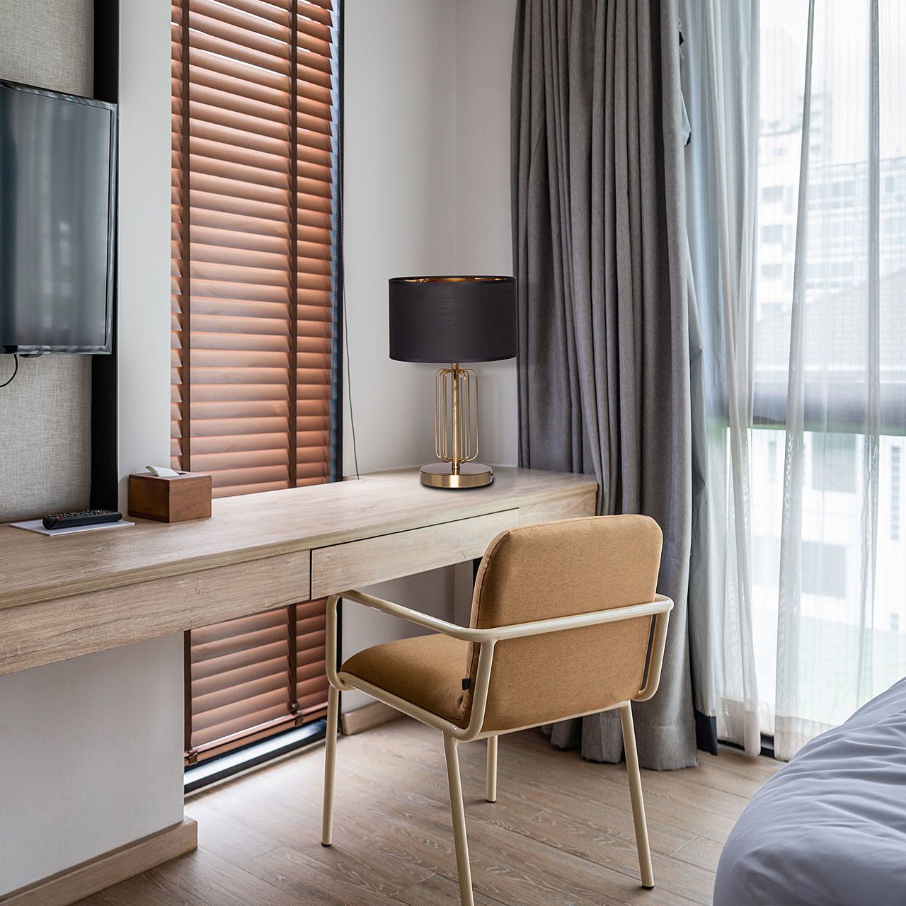 Настольная лампа MW Light Шаратон 628030601