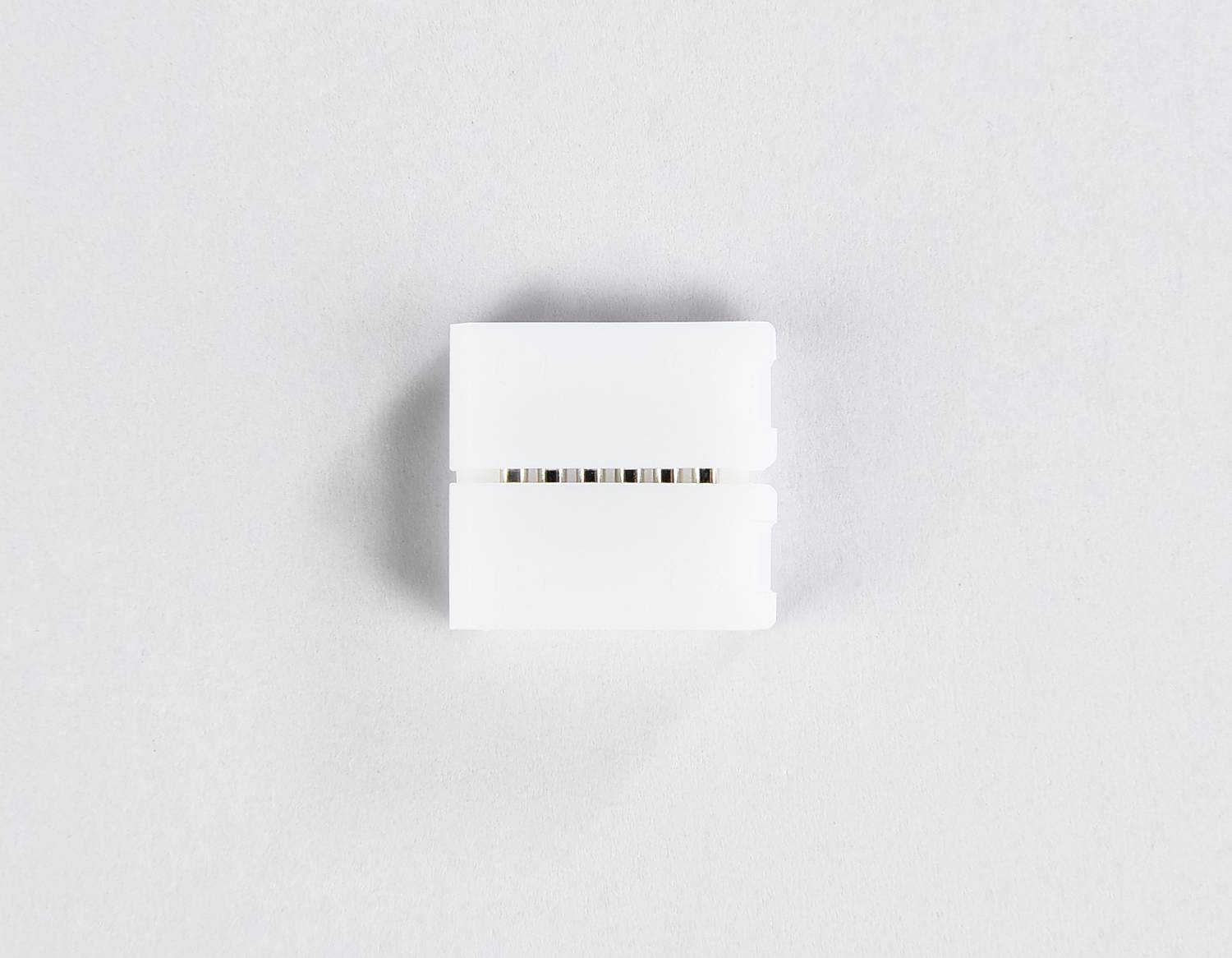 Соединитель прямой 5050 12/24V (6 конт.) (10шт) Ambrella LED Strip GS6301