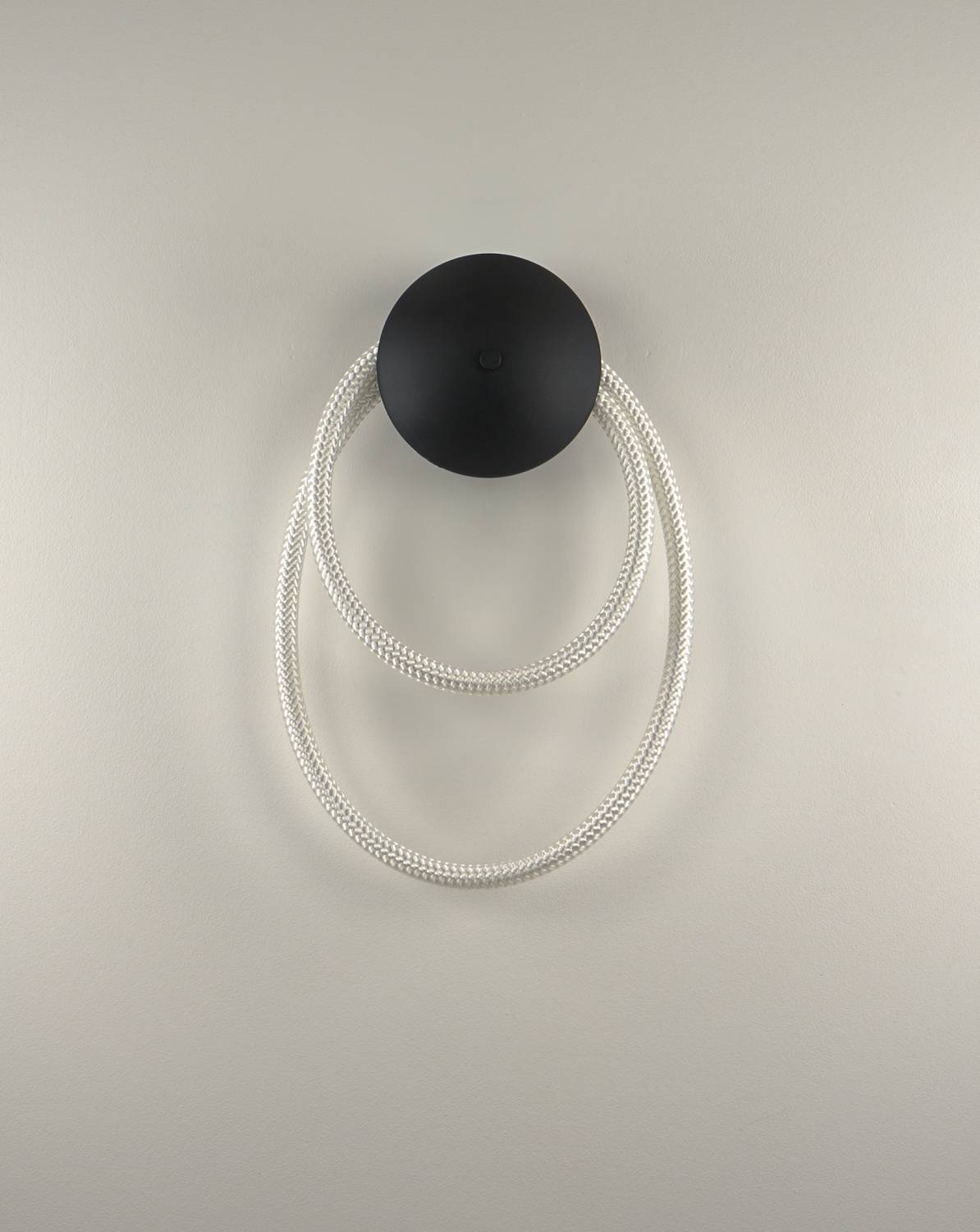 Настенный светильник Moderli True V10681-WL