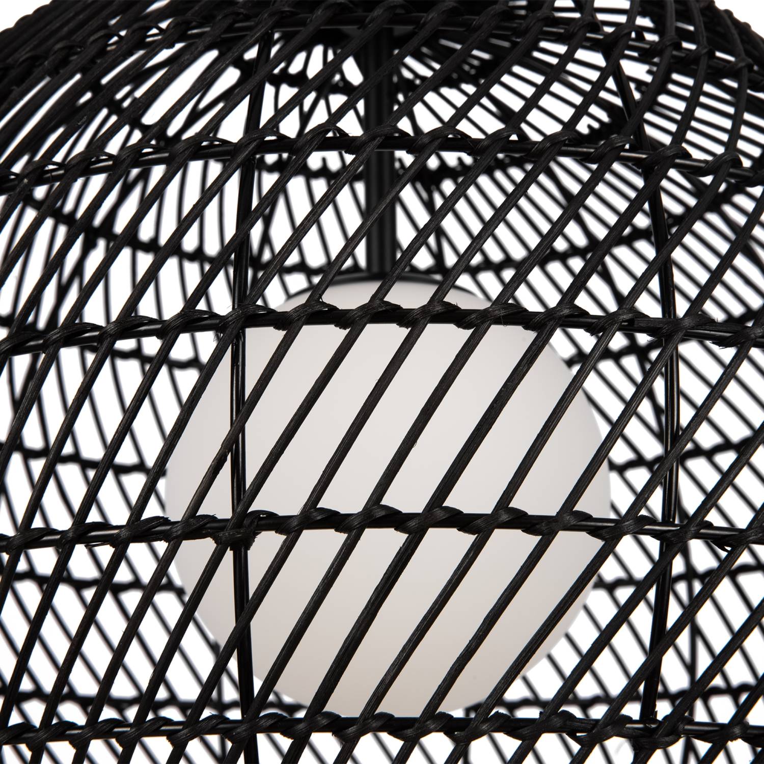 Светильник подвесной Maytoni Cane MOD204PL-01B Светильник подвесной Maytoni Cane MOD204PL-01B