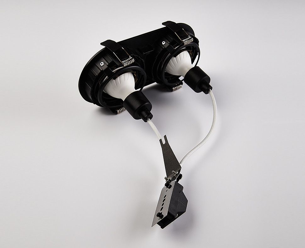 Встраиваемый светильник Italline DE DE-2002 black